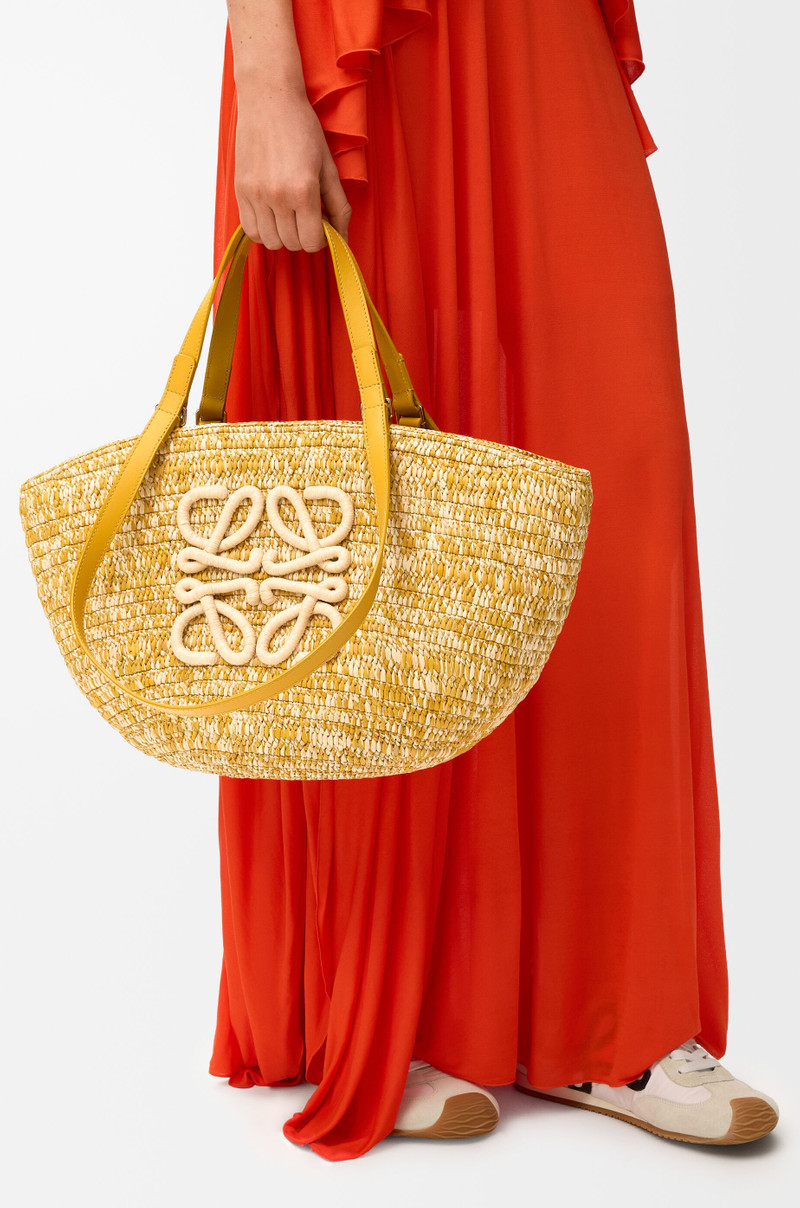 Loewe Medium Eclipse basket in raffia and calfskin outlook