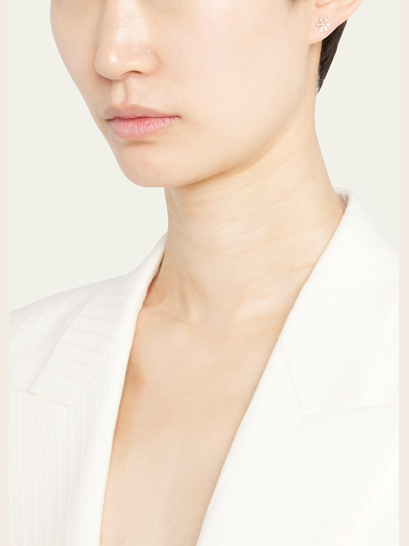 SYDNEY EVAN 14K Gold Daisy Stud Earring with Diamonds outlook