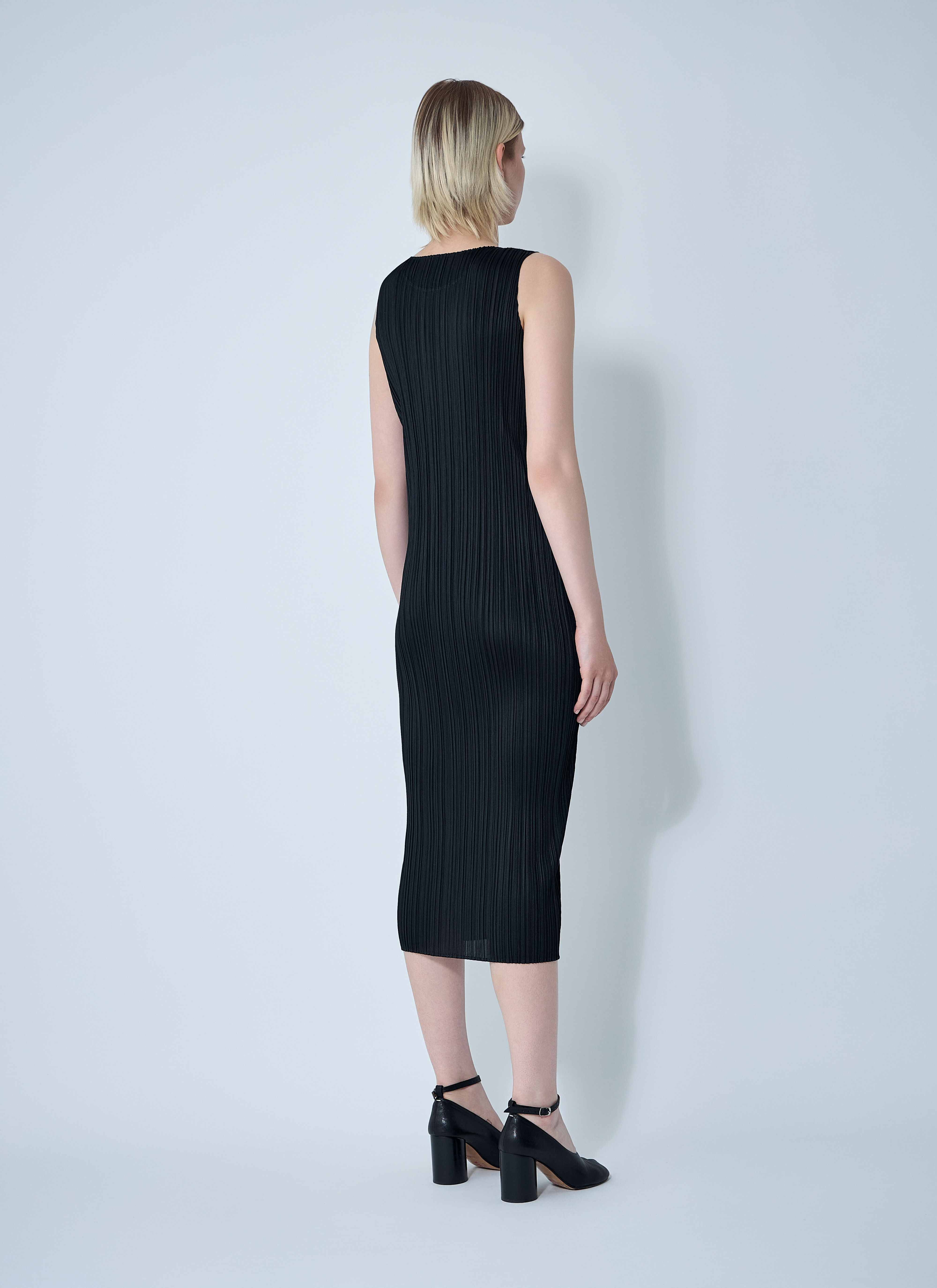 Pleated Midi Dress - 4