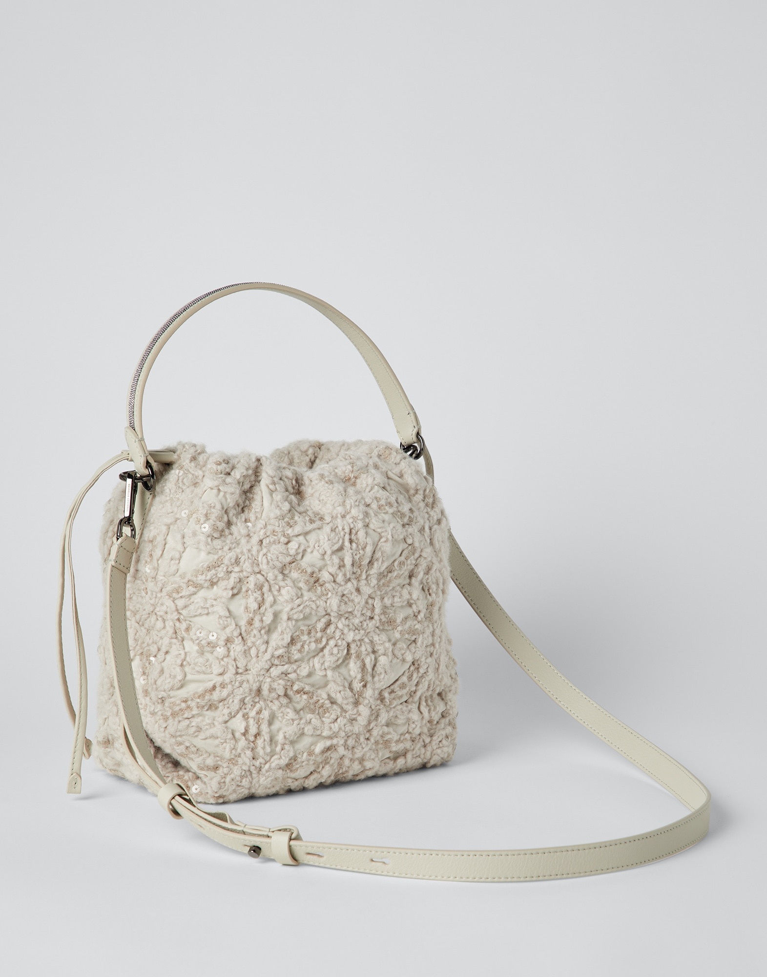 Dazzling flowers embroidery bag with shiny handle - 2