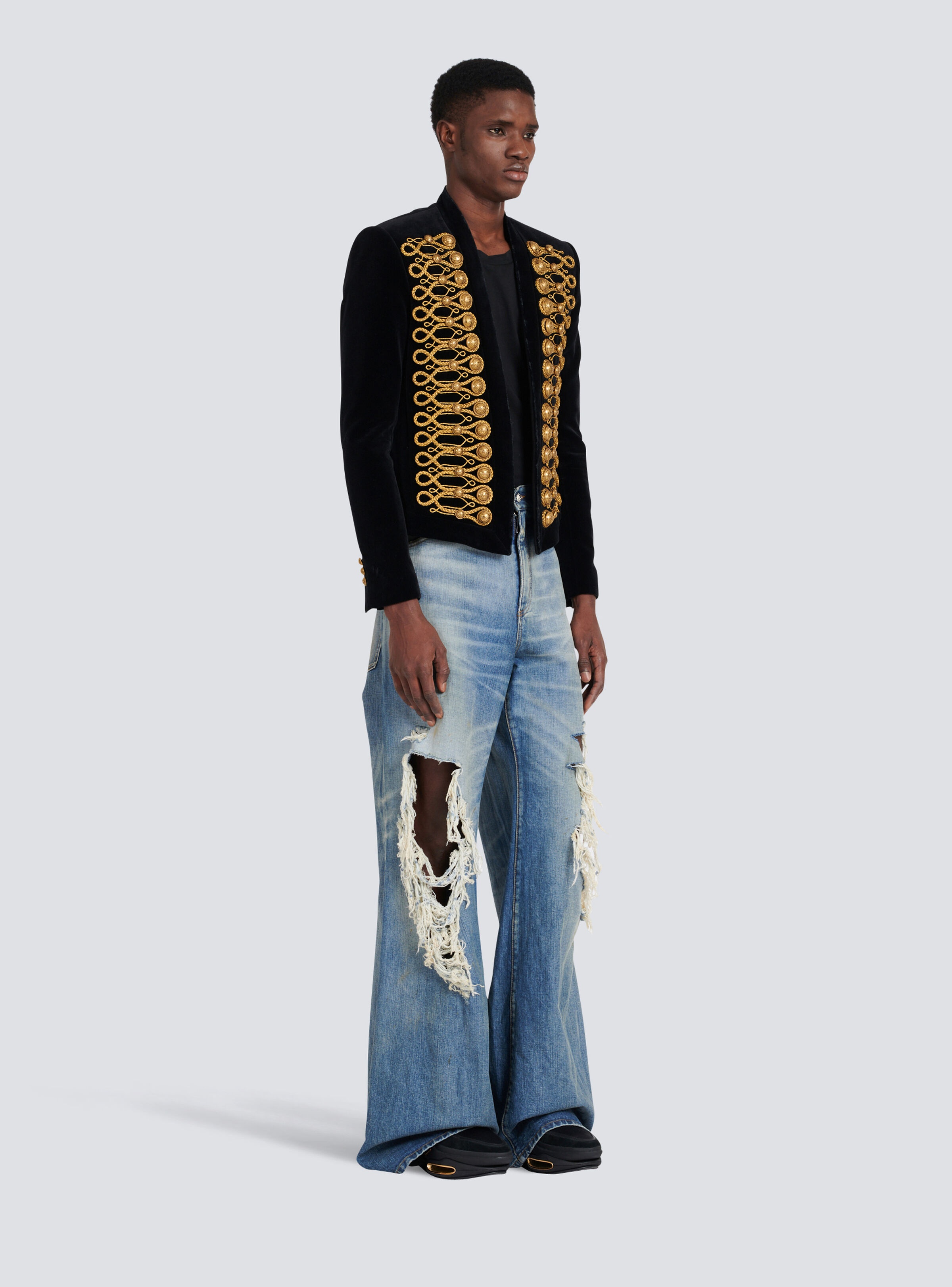 Velvet Brandenburg spencer jacket with golden embroidery - 6