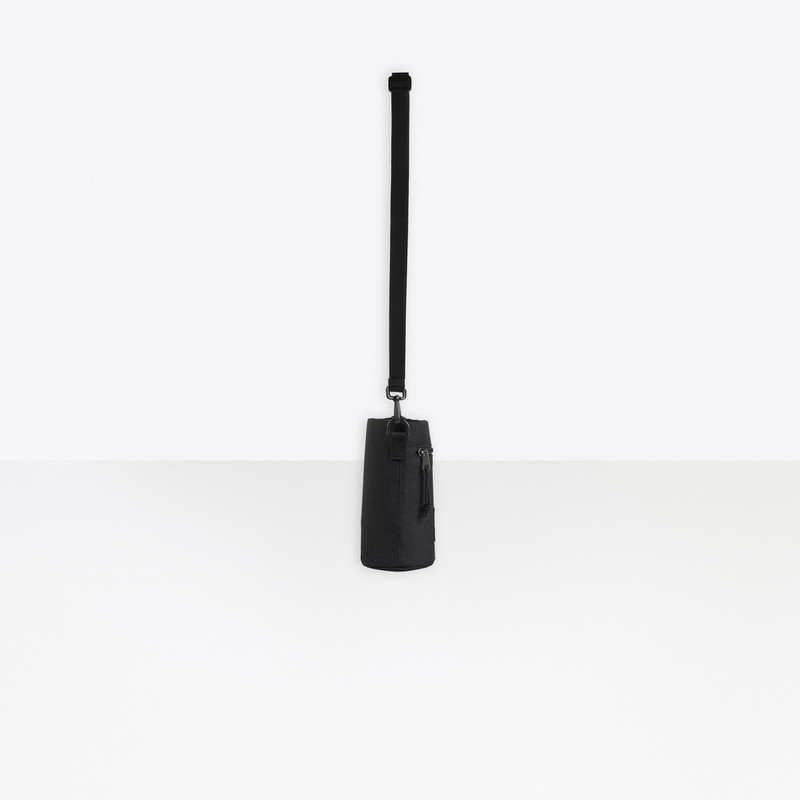 Weekend Bottle Holder 4