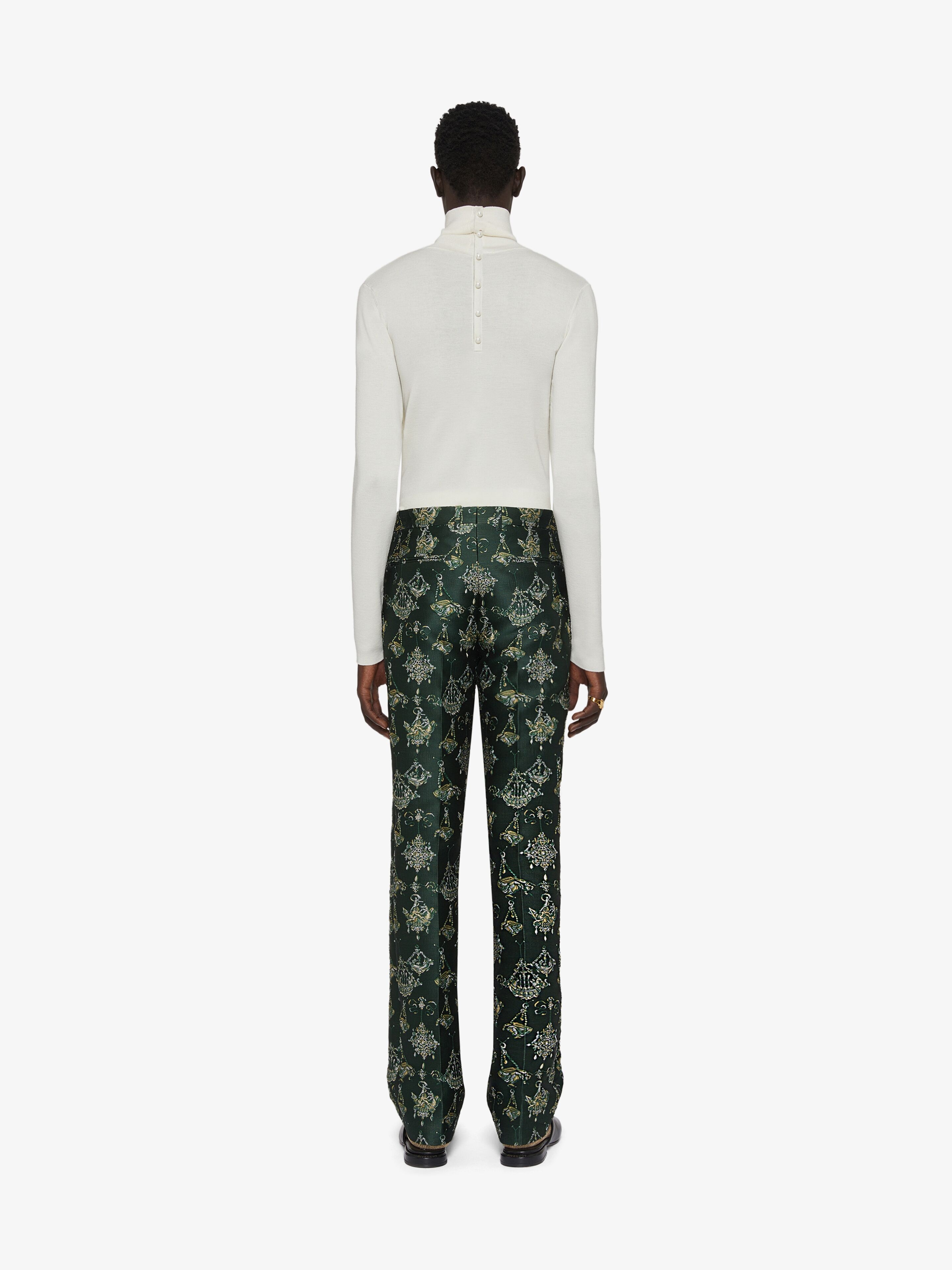 TURTLENECK SWEATER IN WOOL AND SILK WITH PEARLS - 4