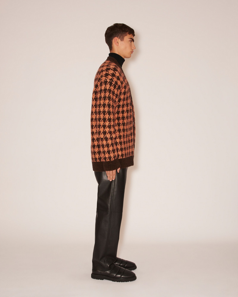 Nanushka ROVAN - Houndstooth bouclé cardigan - Pink brown outlook