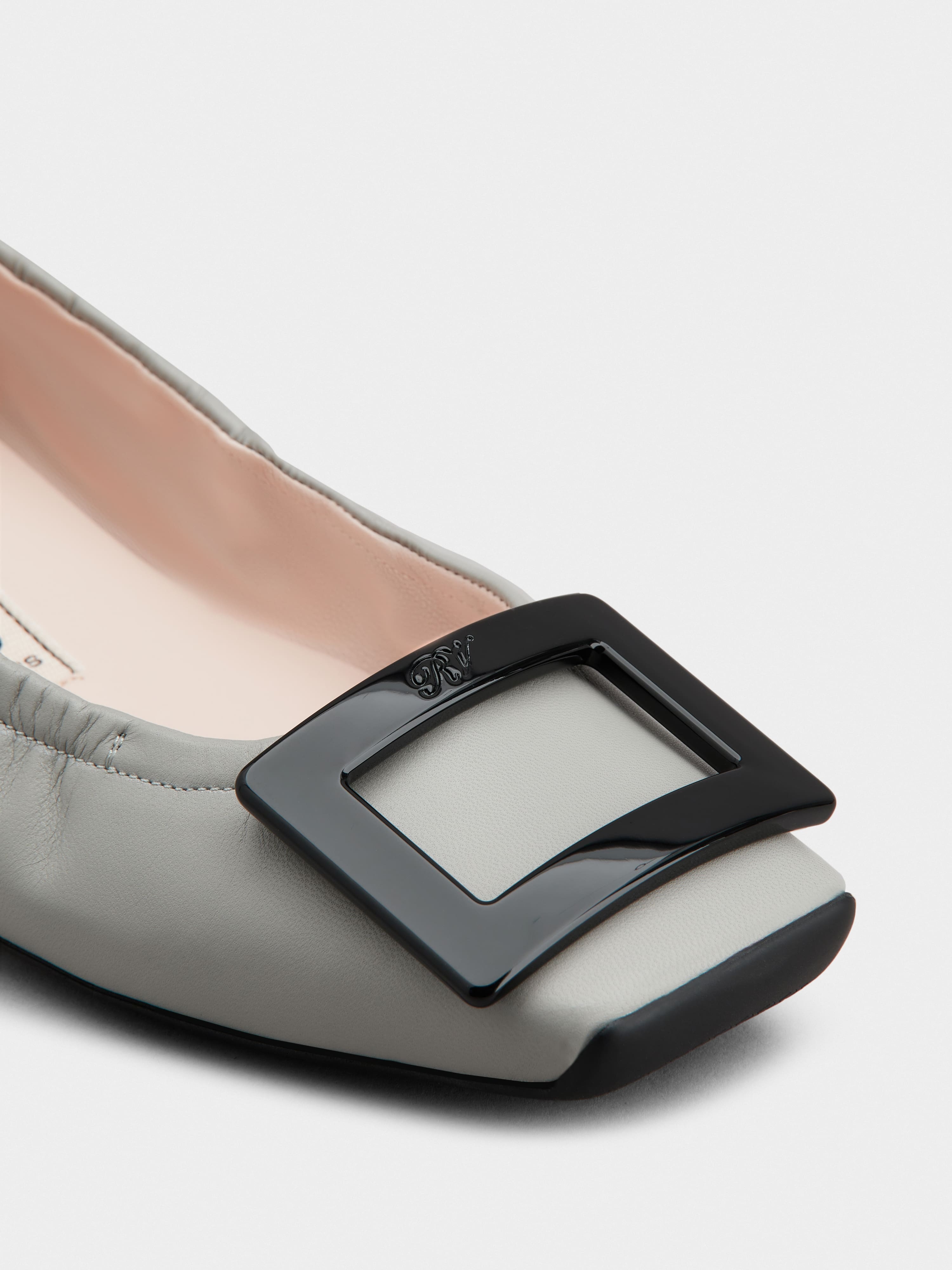 Viv' Pockette Lacquered Buckle Ballerinas in Nappa Leather - 3