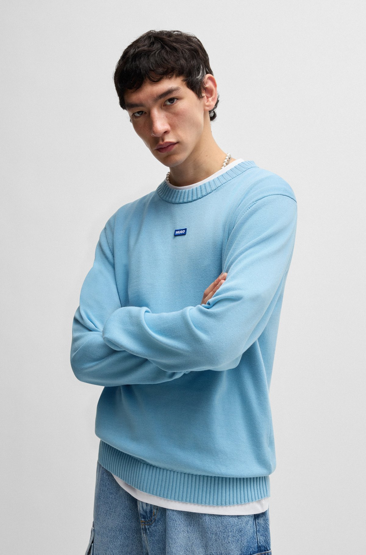 KNITTED-COTTON SWEATER WITH BLUE LOGO LABEL - 2