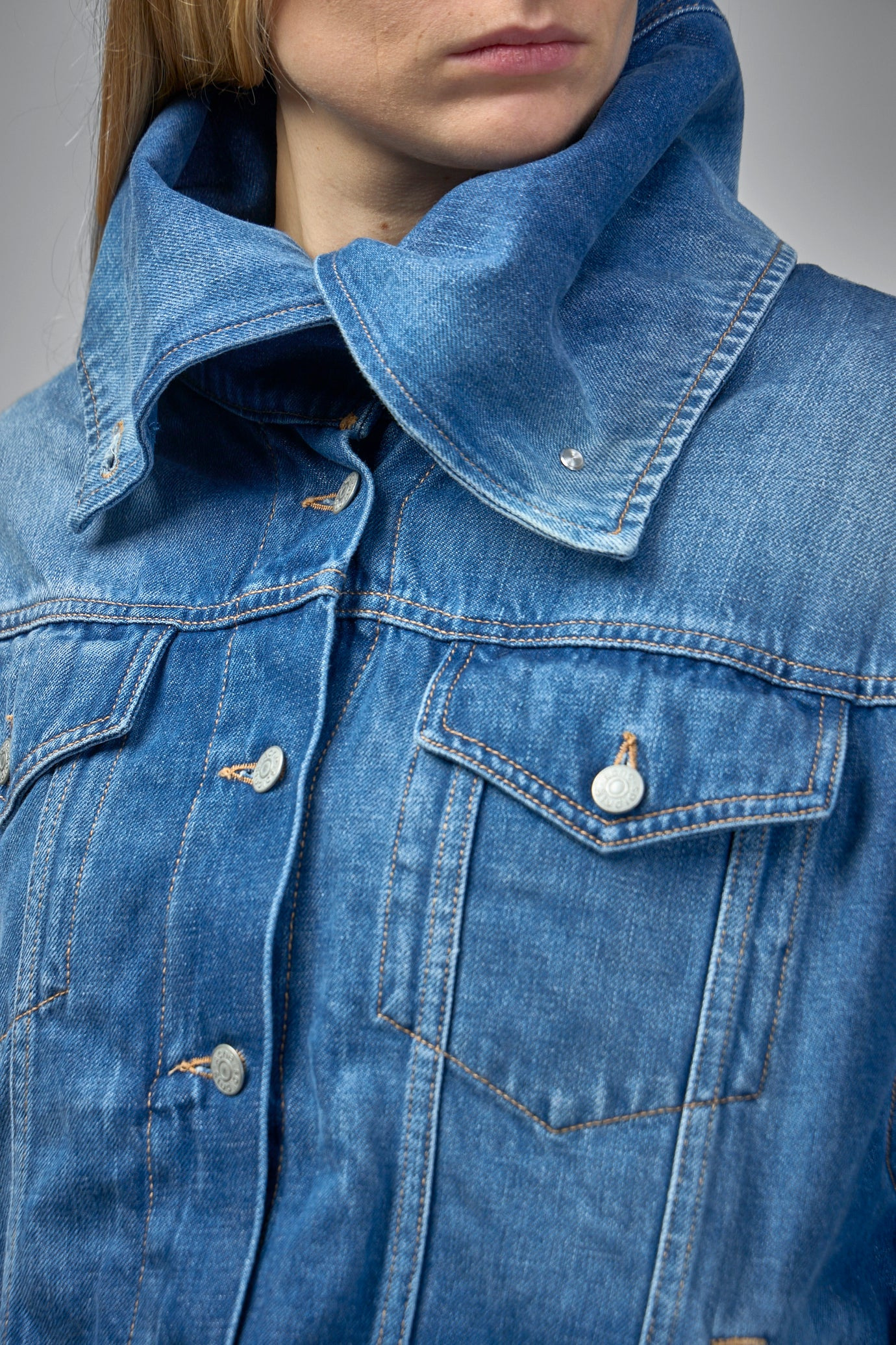 Crinkled Denim Jacket - 4