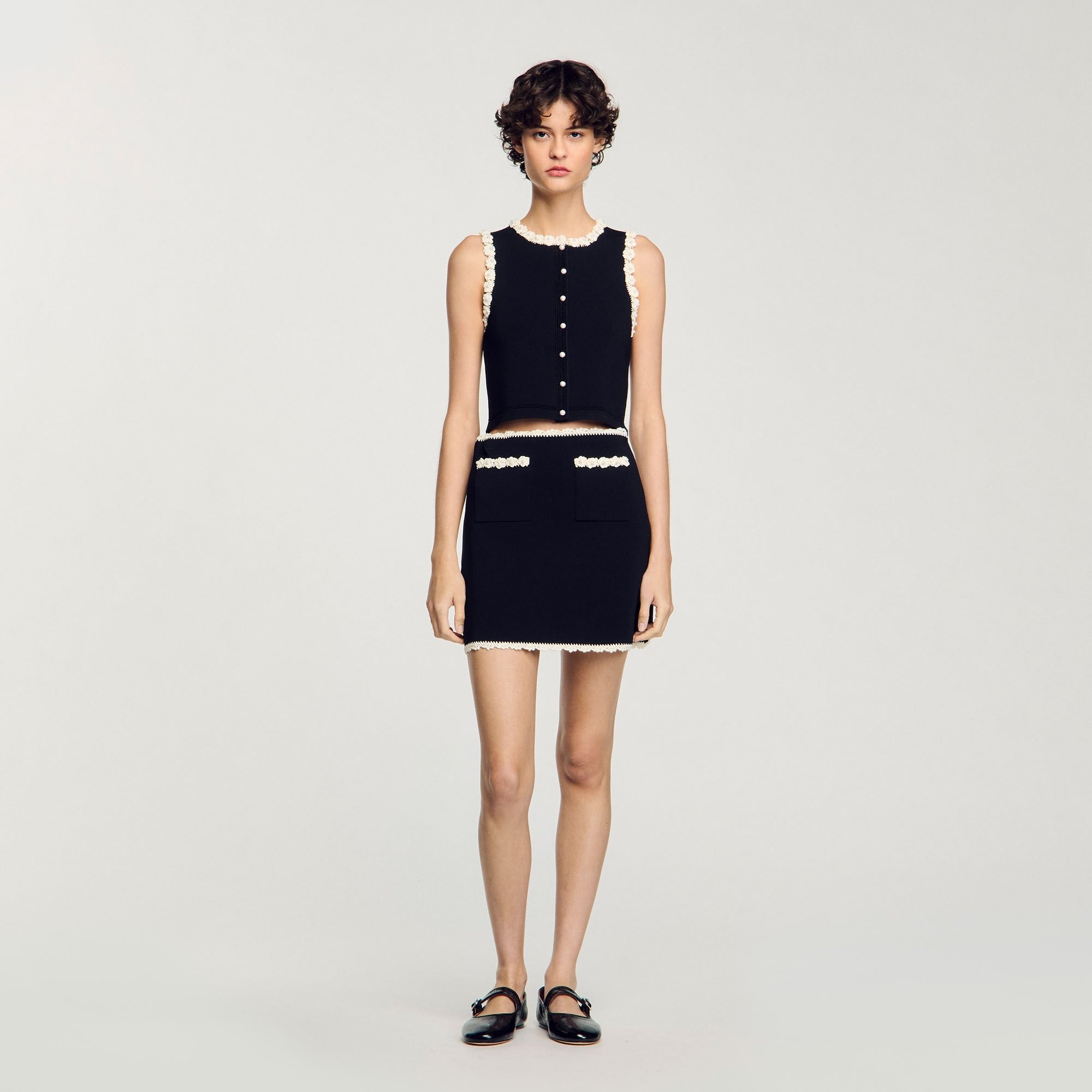 MINI SKIRT WITH CROCHET DETAILS - 2