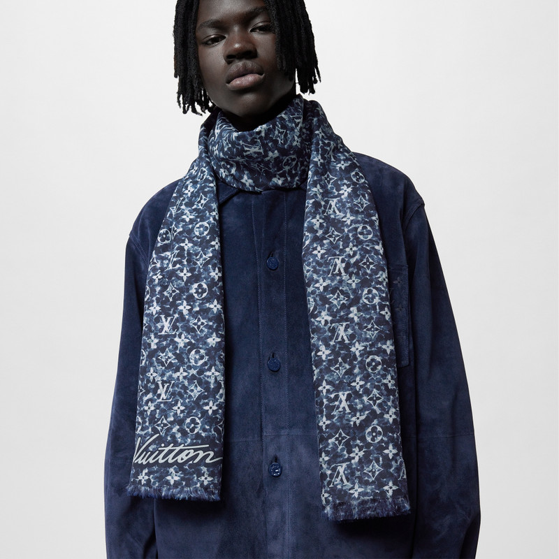 LV Play Monogram Pointillism Stole 6