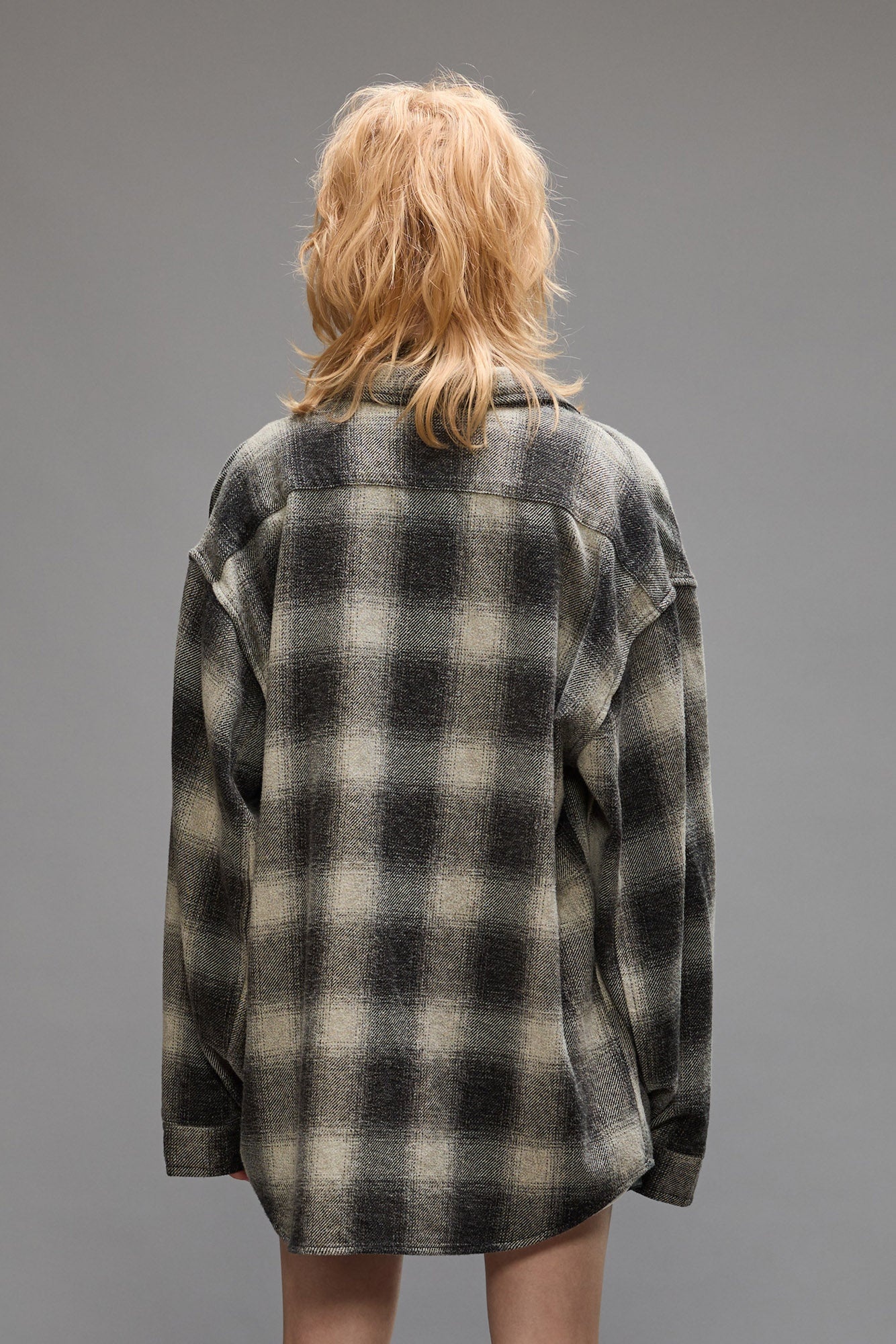 OVERSIZED POCKET DROP NECK - GREY OMBRE PLAID - 3