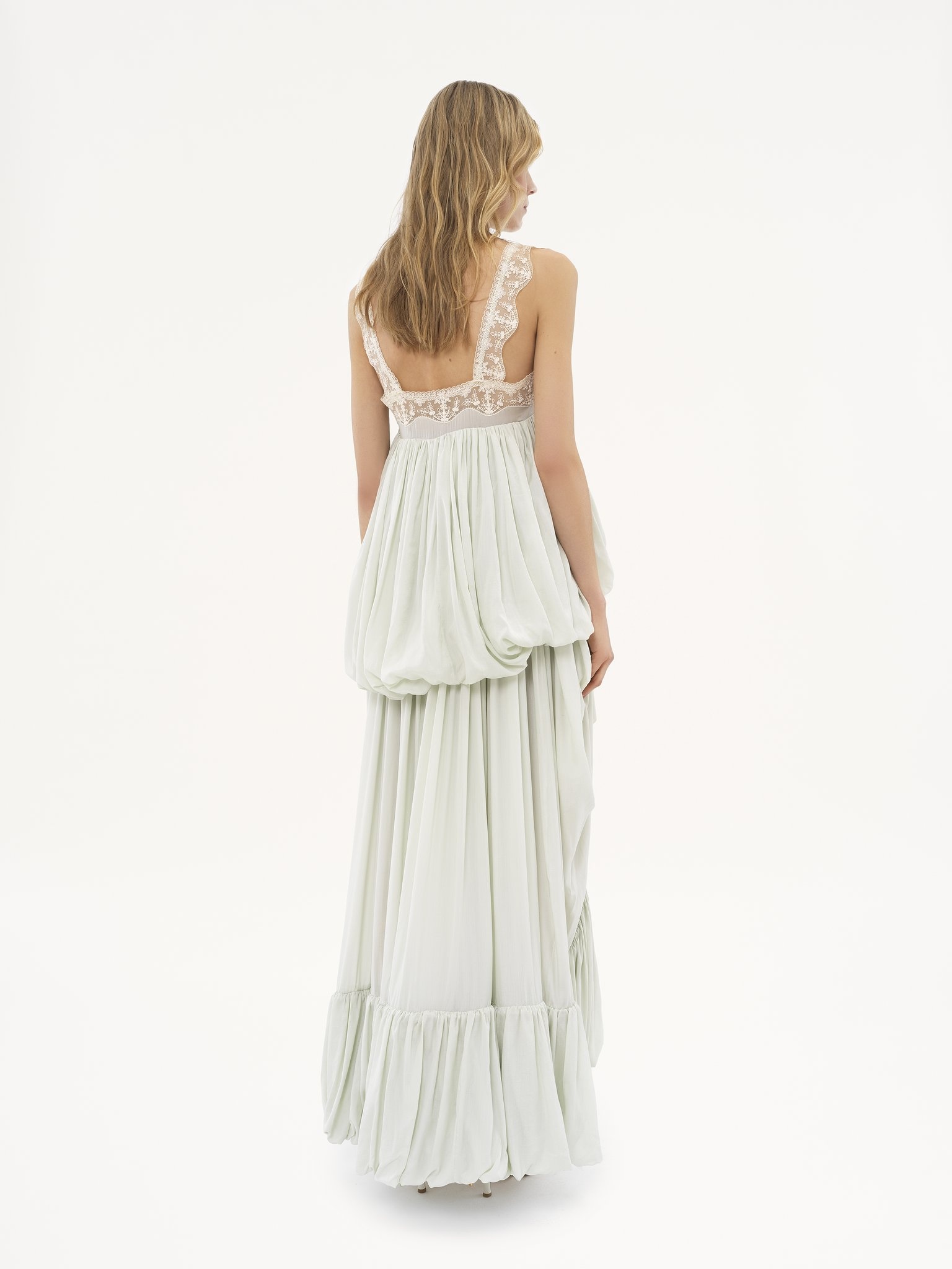 HIGH-LOW RUFFLED DRESS IN SILK HABOTAI & LACE - 5