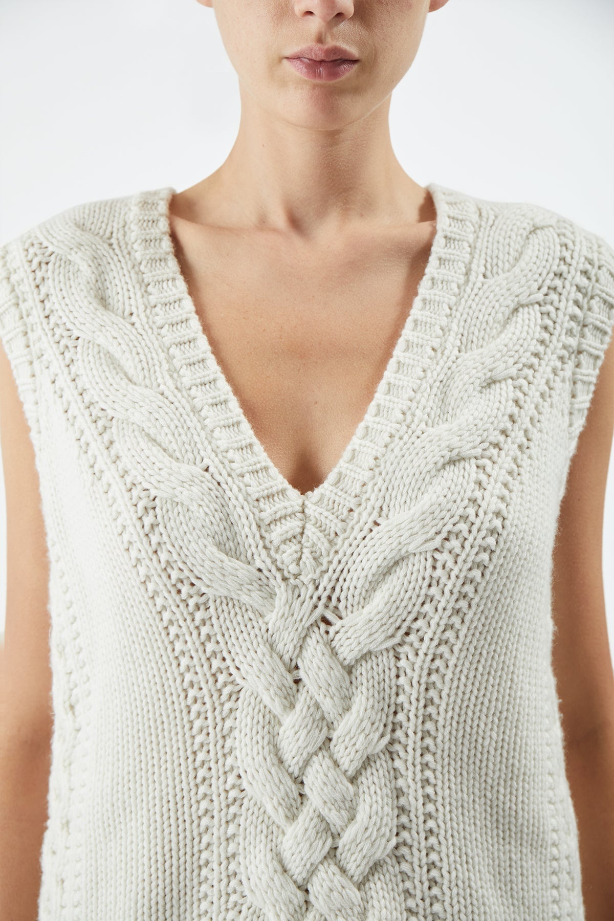 Ramirez Vest in Ivory Cashmere - 3
