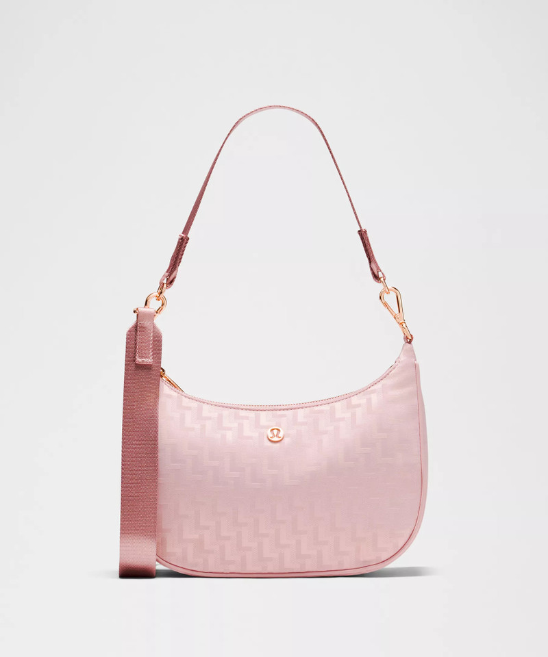 City Essentials Small Shoulder Bag 3L *L Monogram Jacquard 1