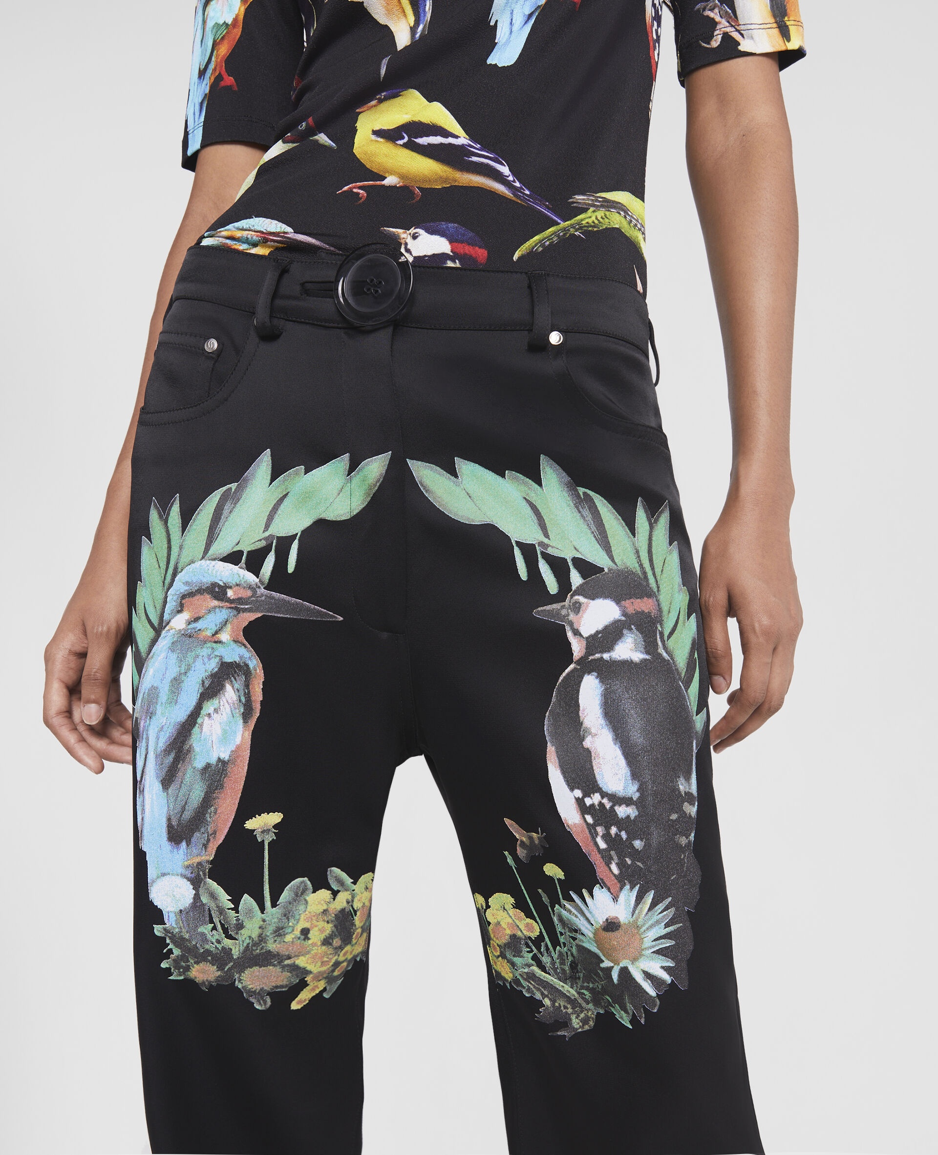 Bird Crest Print Satin Tailored Trousers - 4