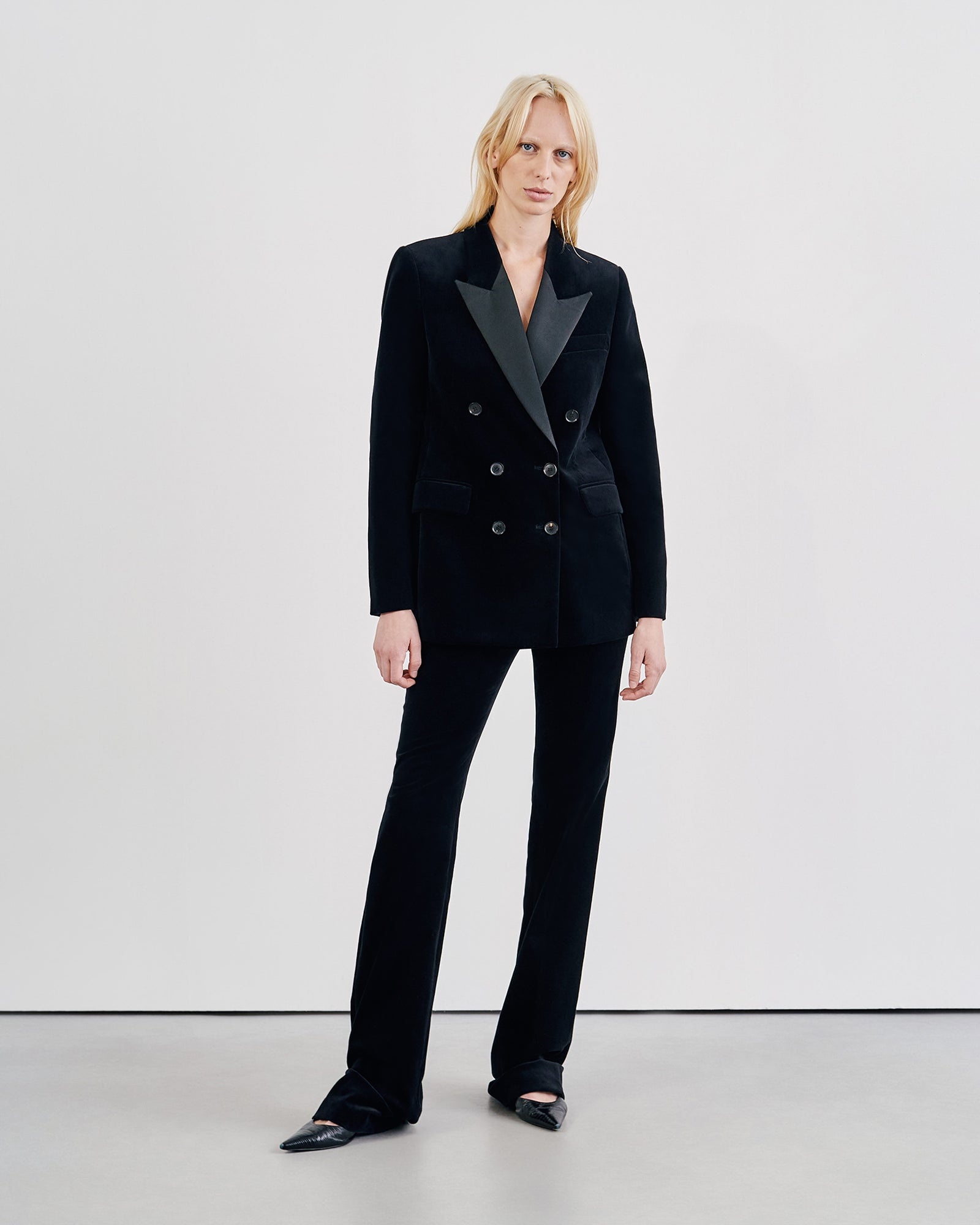 VALENTINE VELVET TUXEDO JACKET - 4