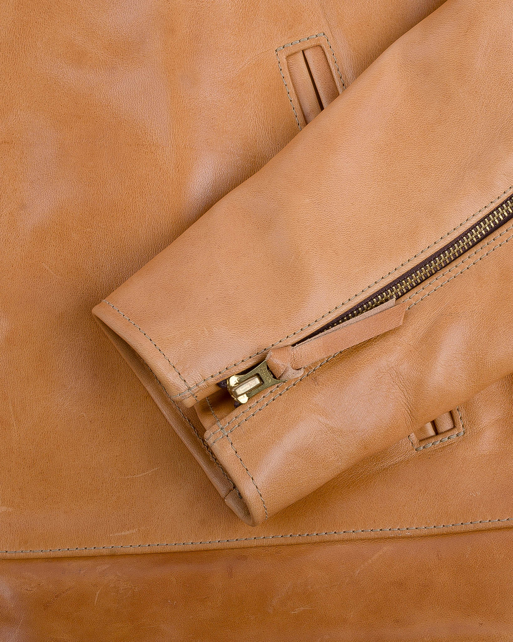 IHSB-TGN-NAT Iron Heart x Simmons Bilt Mustang Horsehide Tail Gunner - Natural - 11