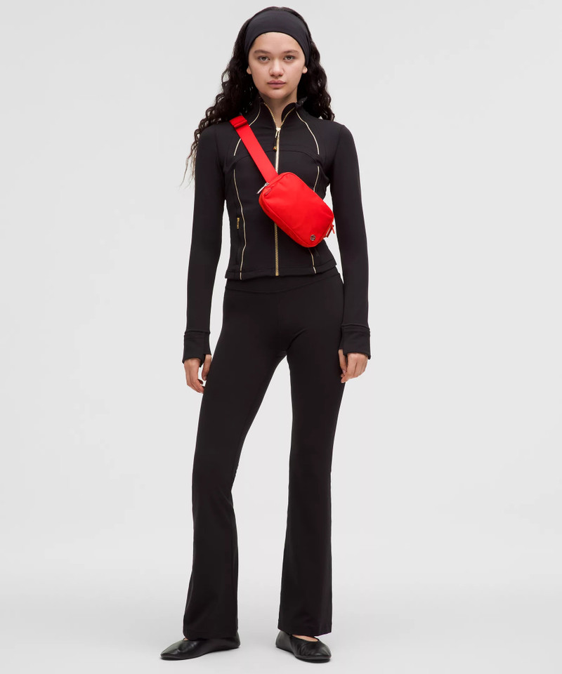 lululemon Everywhere Belt Bag with Long Strap 1L outlook