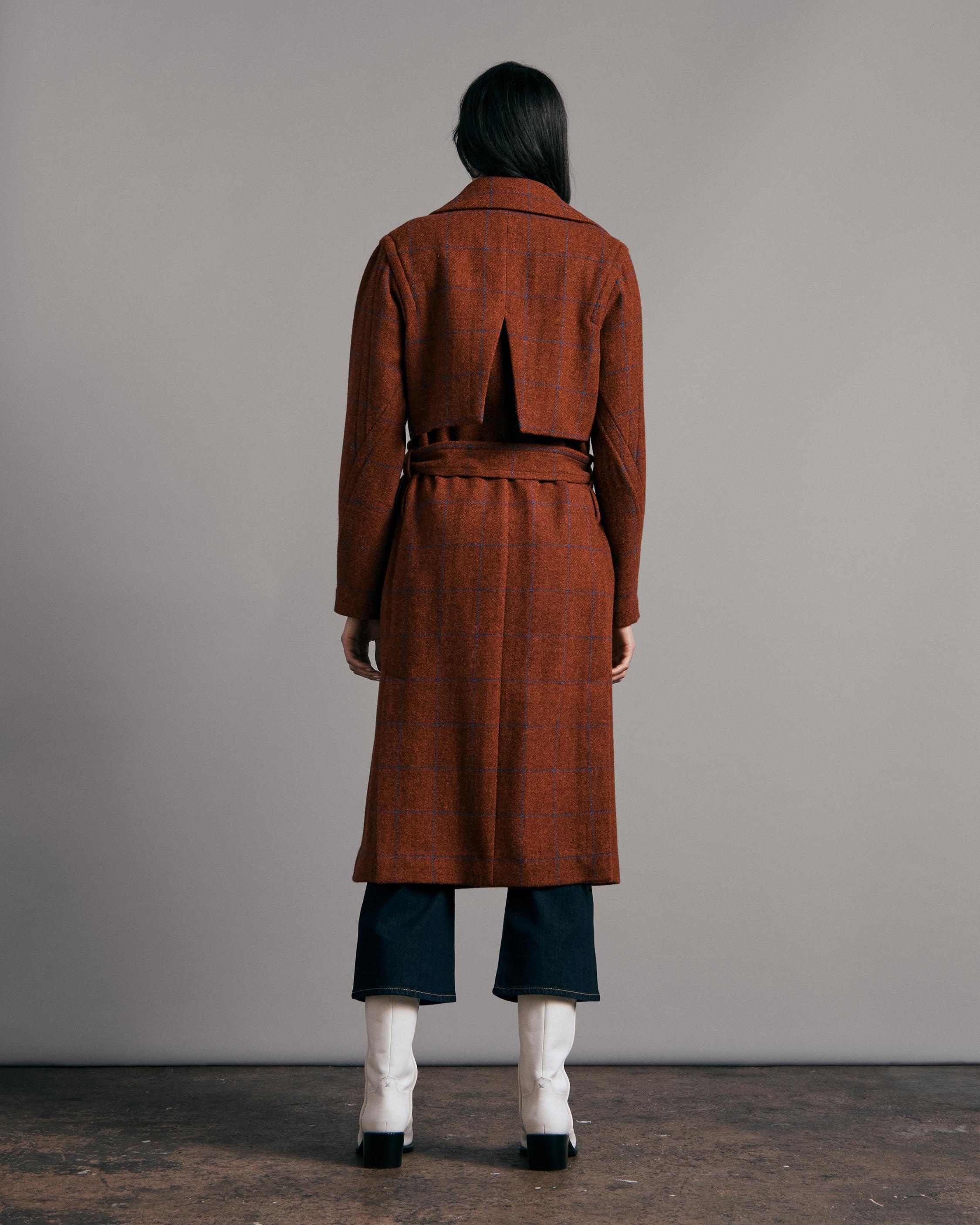 Amber Tweed Trench
Classic Fit Jacket - 4