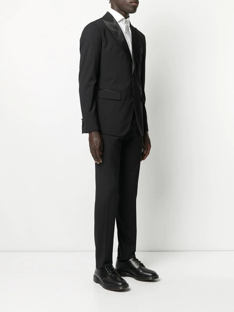 two-piece slim suit 3
