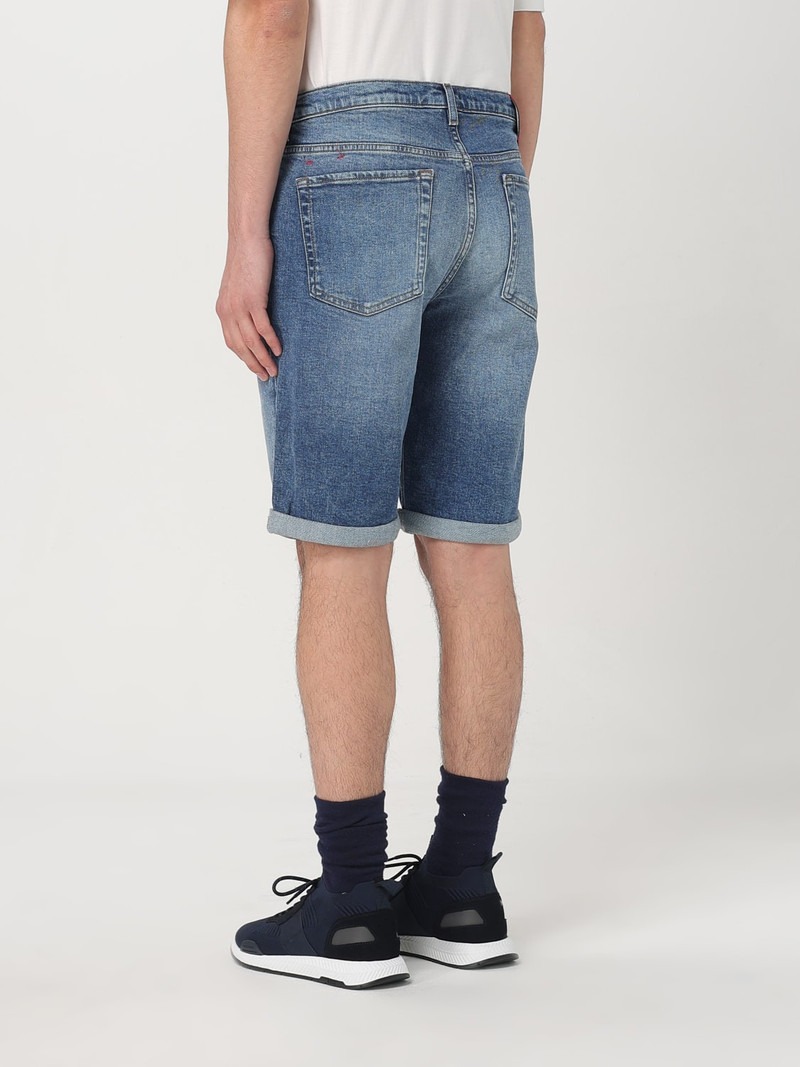 HUGO Short men Hugo outlook