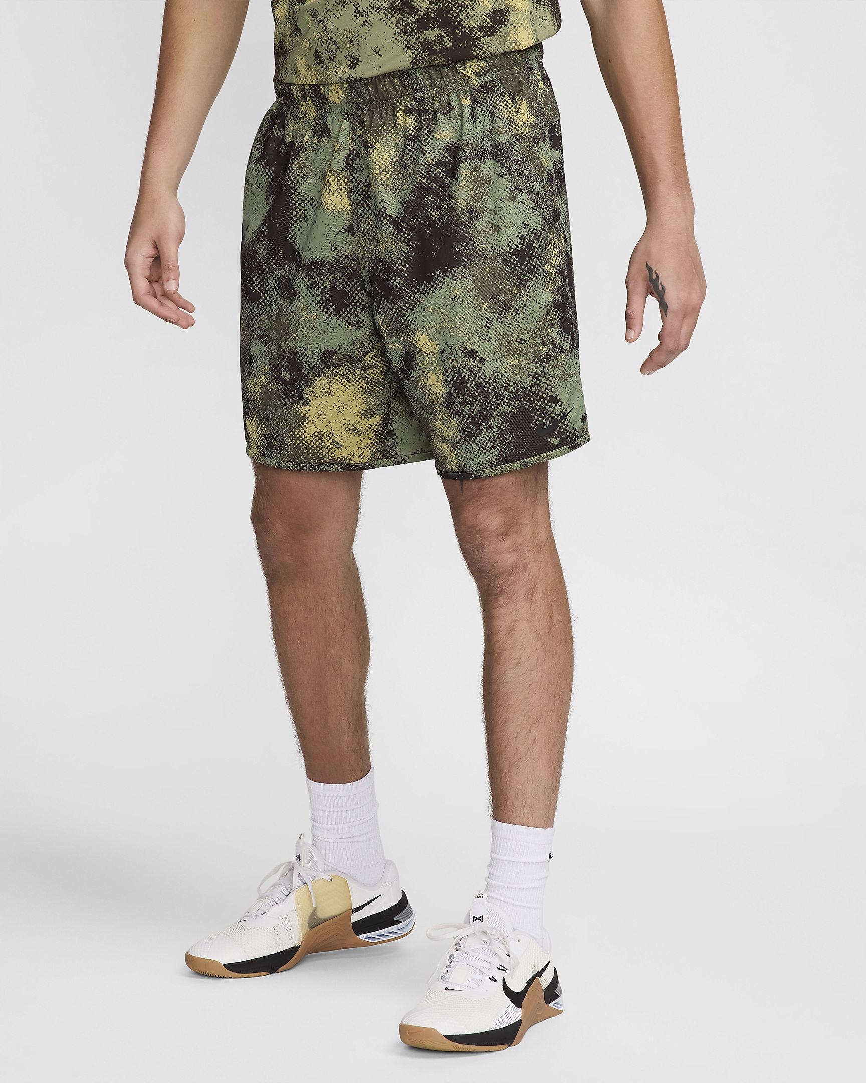 Nike Totality Camo Men's 7" Dri-FIT Unlined Fitness Shorts - 1