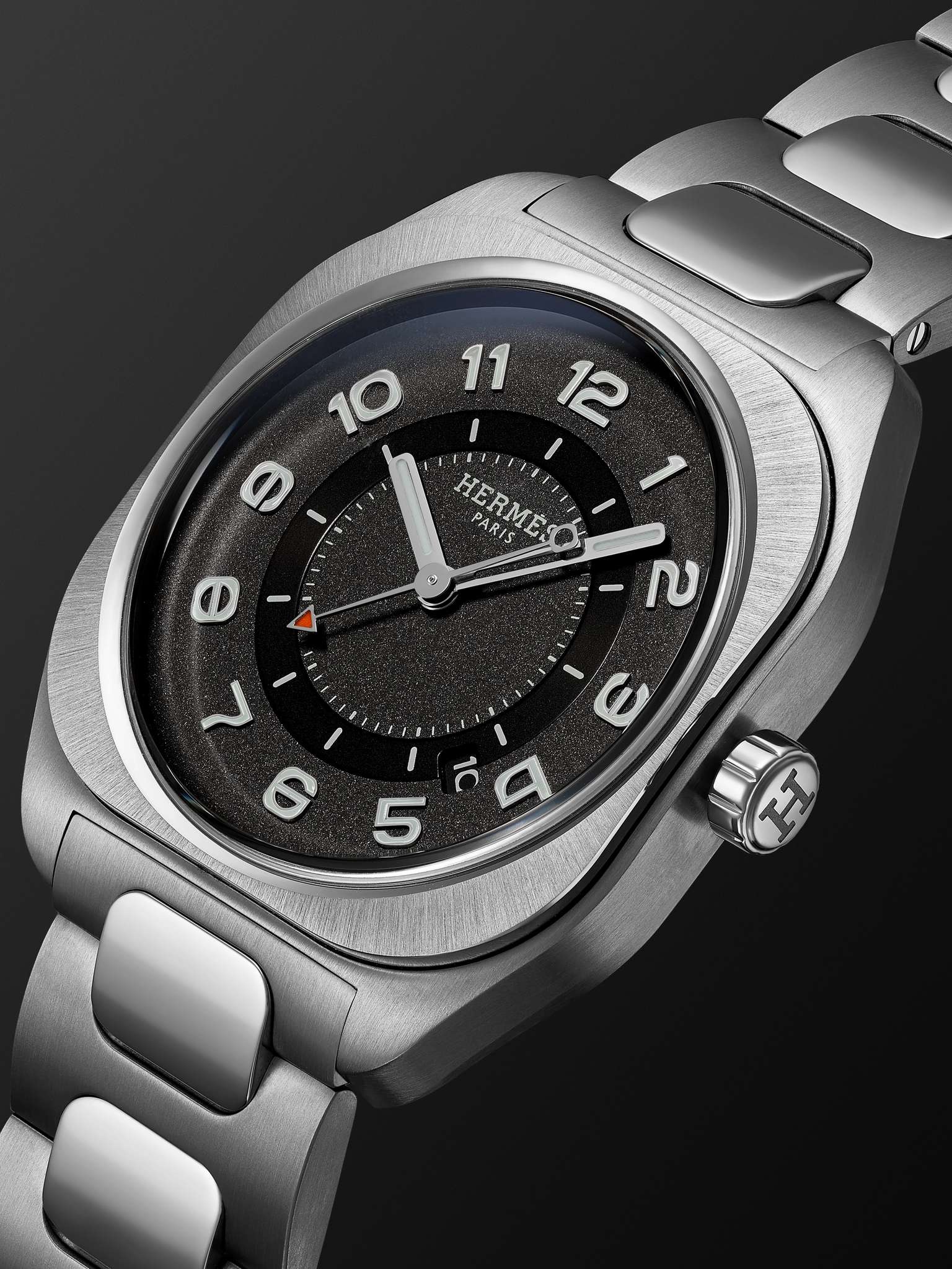 H08 Automatic 39mm Titanium Watch, Ref. No. 049427WW00 - 3