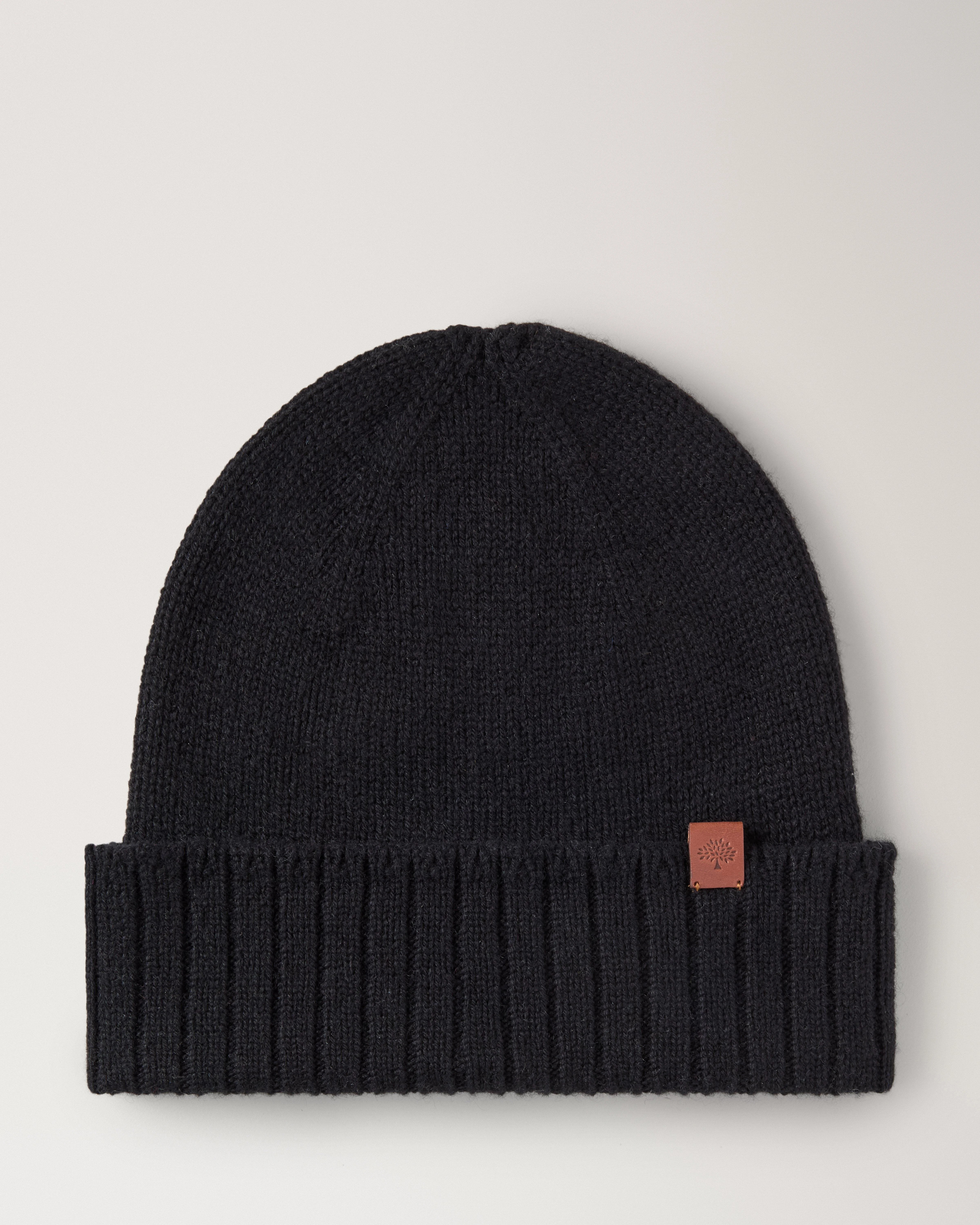 Cashmere Beanie
Black Cashmere - 1
