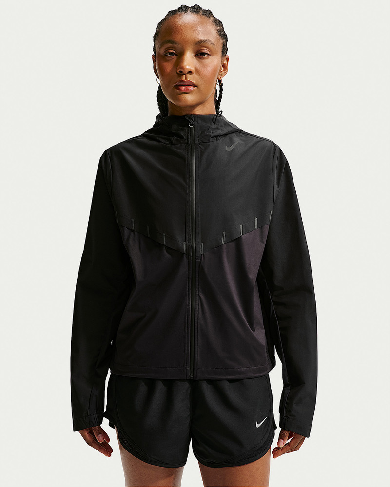 Nike AeroSwift Aerogami Women's Storm-FIT Running Jacket 1