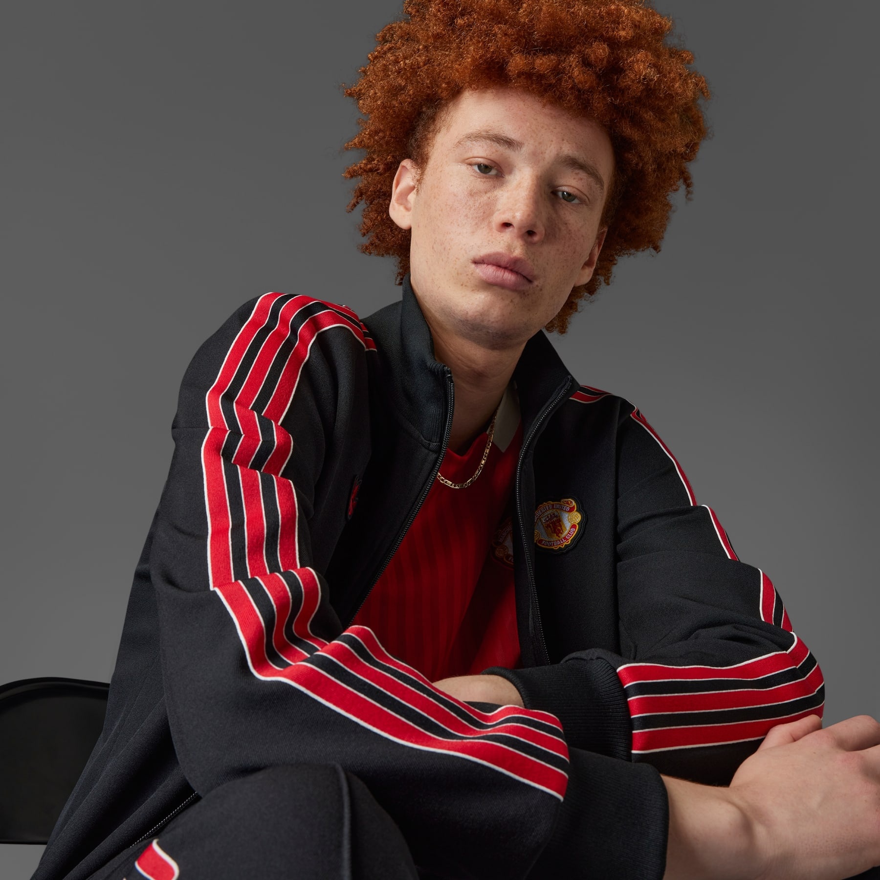 Manchester United Terrace Icons Track Top - 8