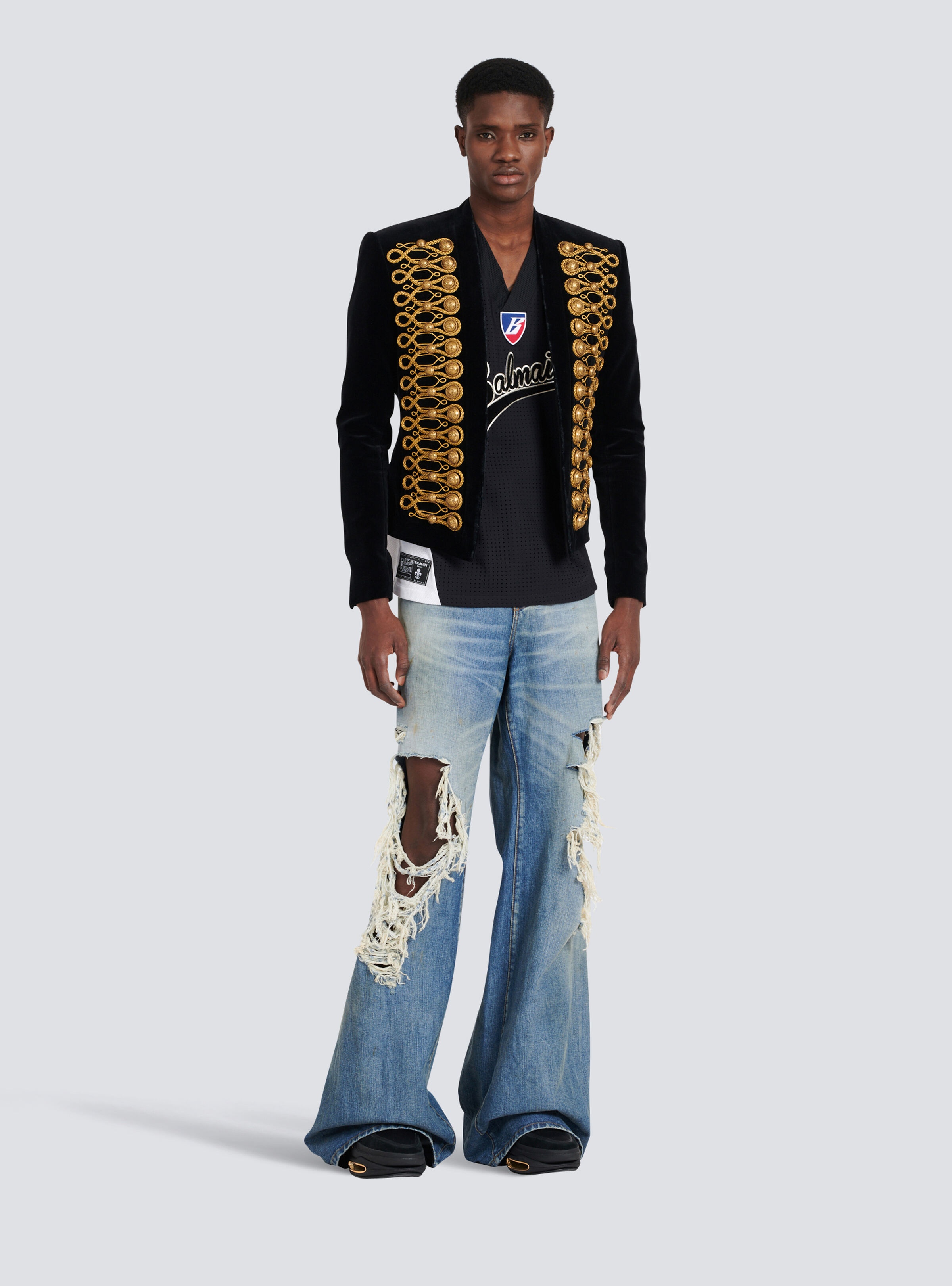 Velvet Brandenburg spencer jacket with golden embroidery - 3