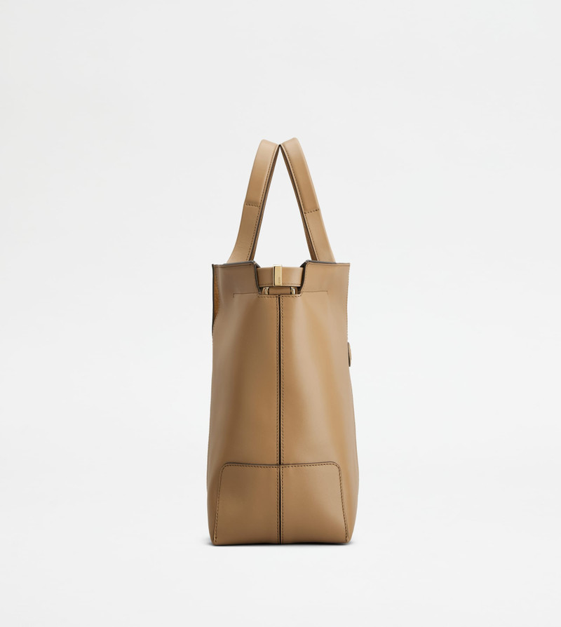 Tod's TOD'S DI BAG FOLIO IN LEATHER SMALL - BROWN outlook
