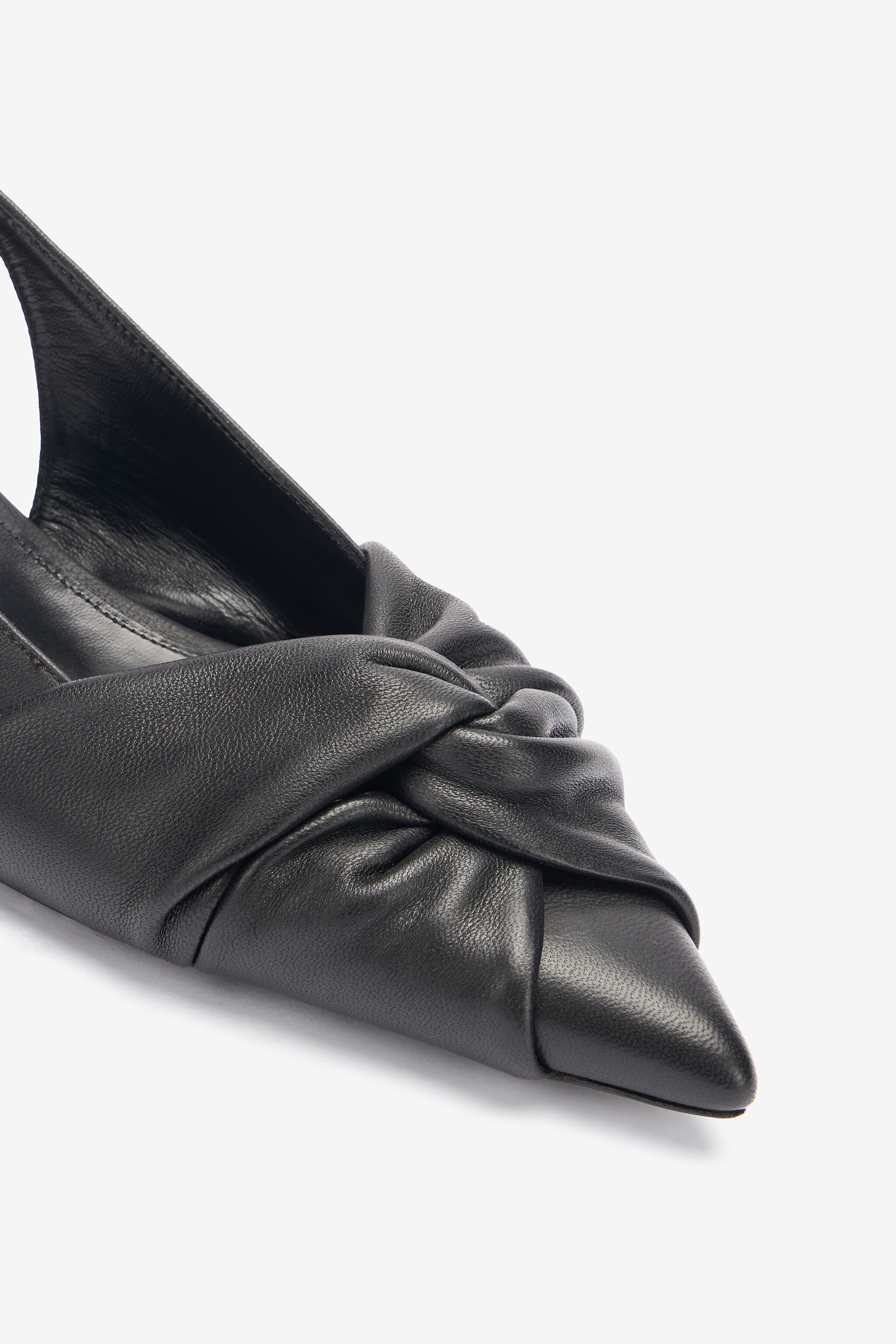 Le Pettegole Flat Leather Slingbacks - 4
