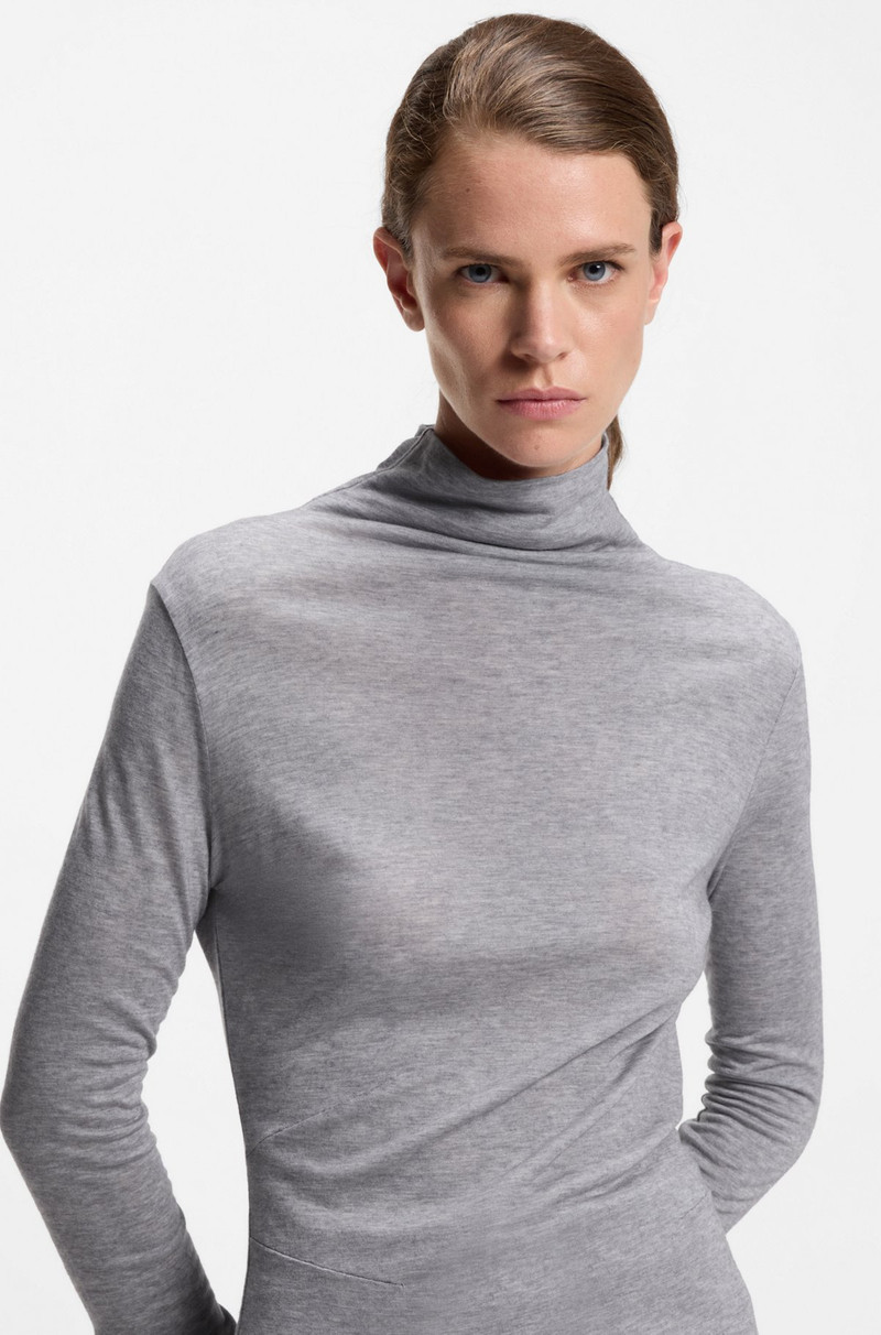 HIGH-NECK TOP IN SOFT JERSEY 5