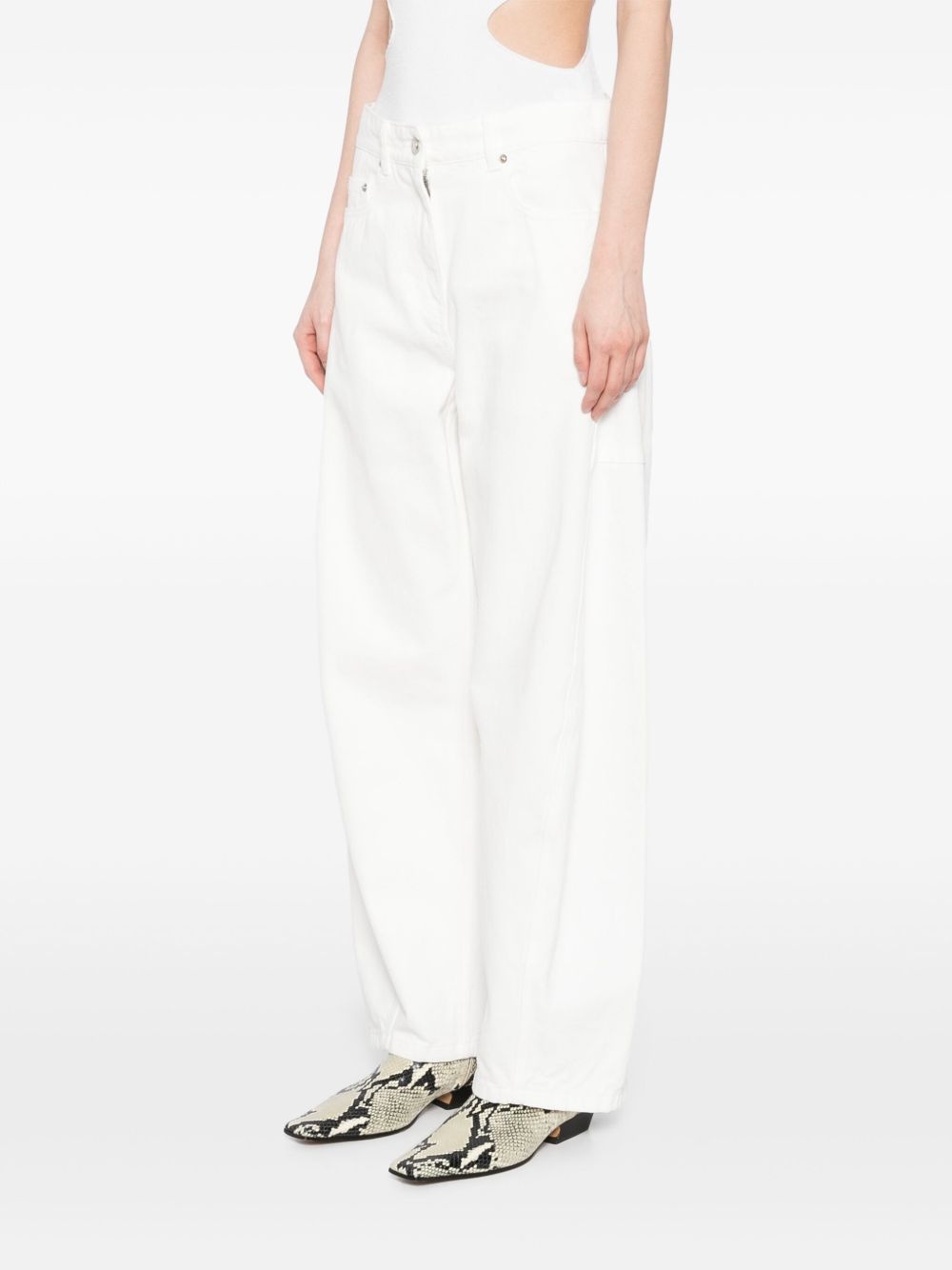 curved-fit jeans - 3