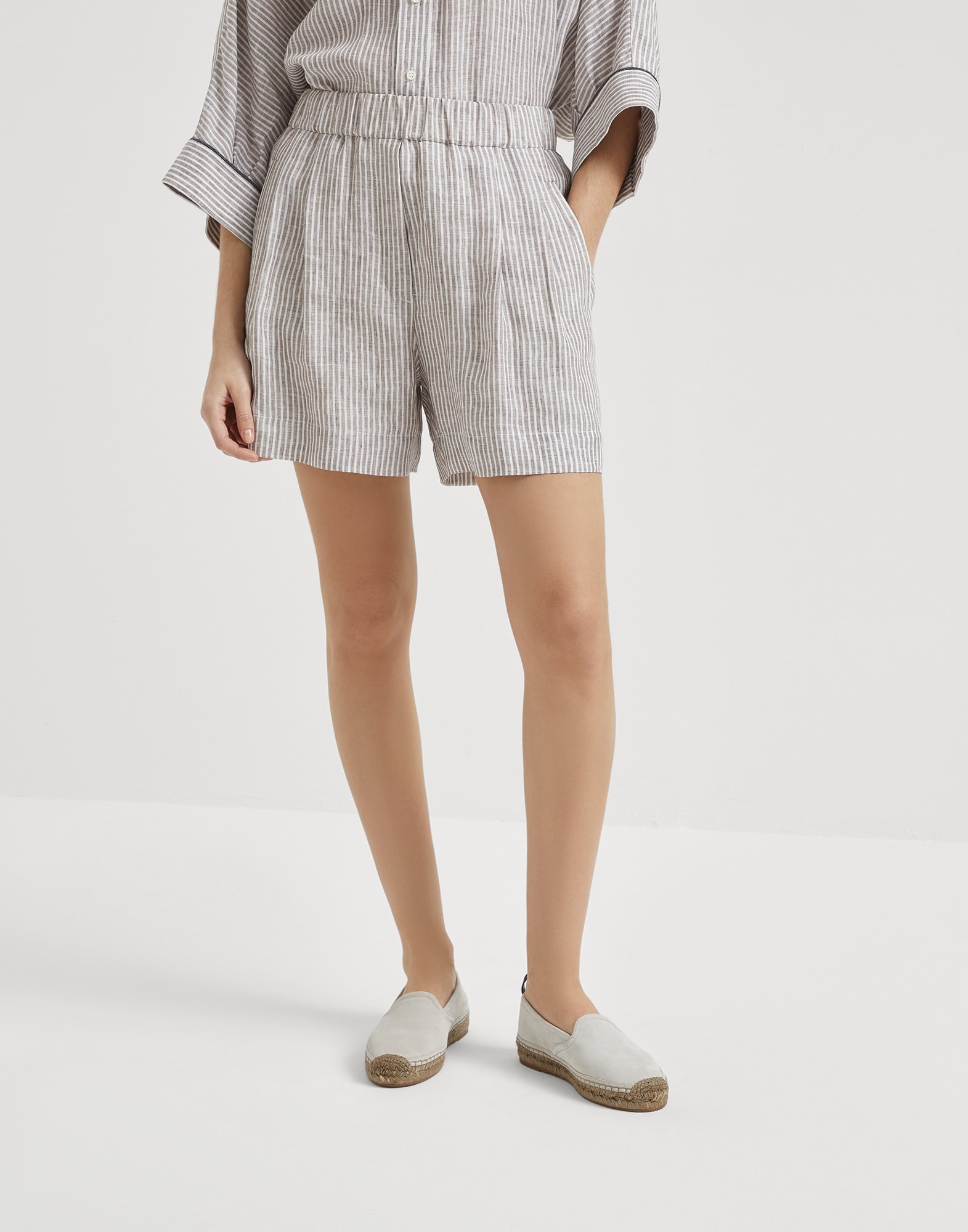 Striped lightweight linen baggy shorts - 1