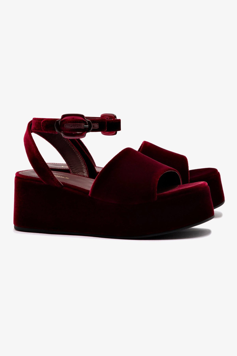 Charli Flatform Sandal In Wine Velvet 3