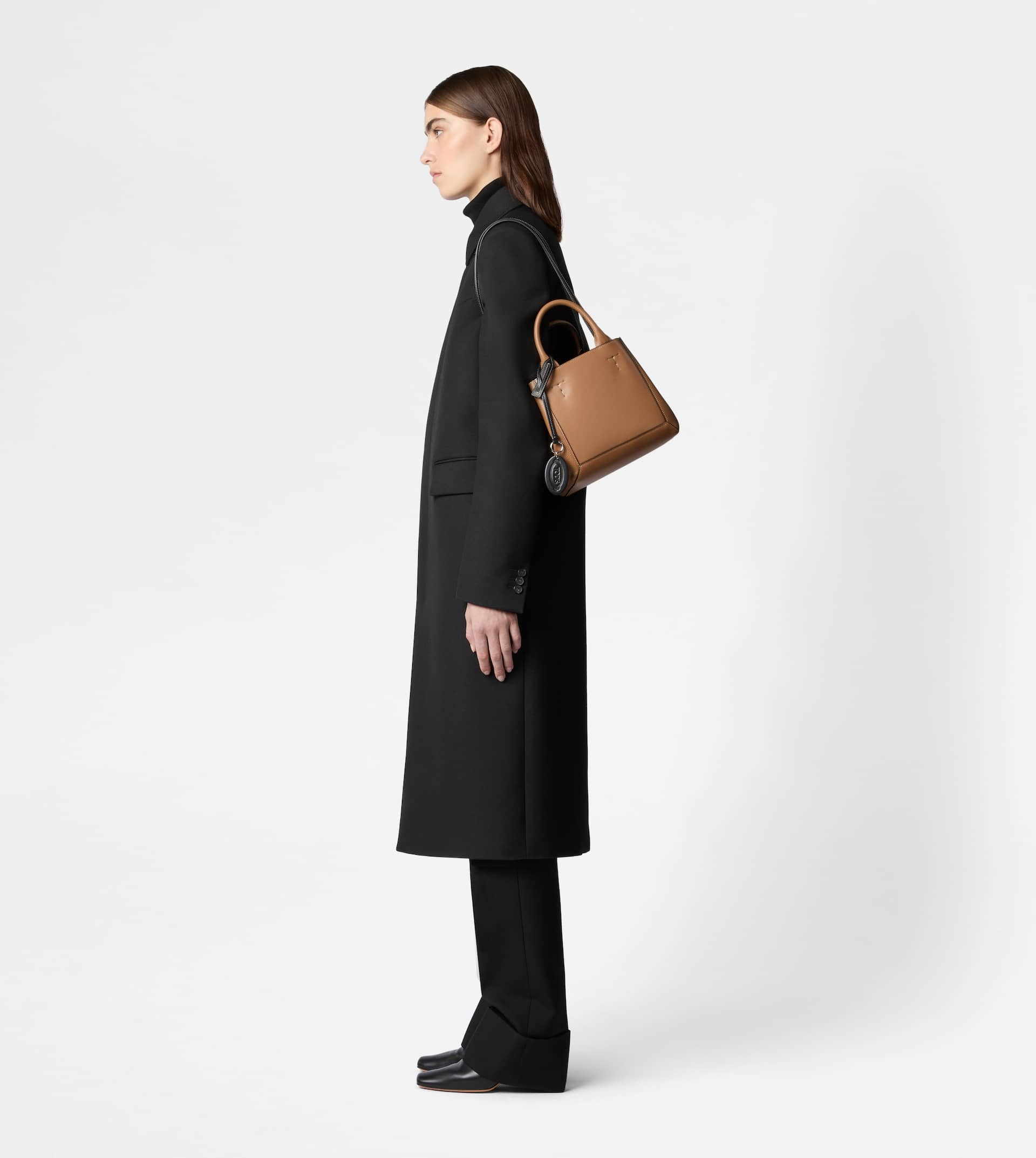 TOD'S DOUBLE UP SHOPPING BAG IN LEATHER SMALL - BROWN, BLACK - 10