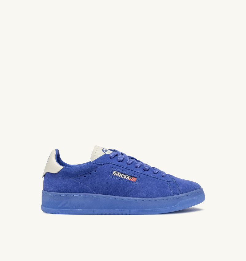 DALLAS LOW SNEAKERS IN MARSHMALLOW AND PALACE BLUE SUEDE 1