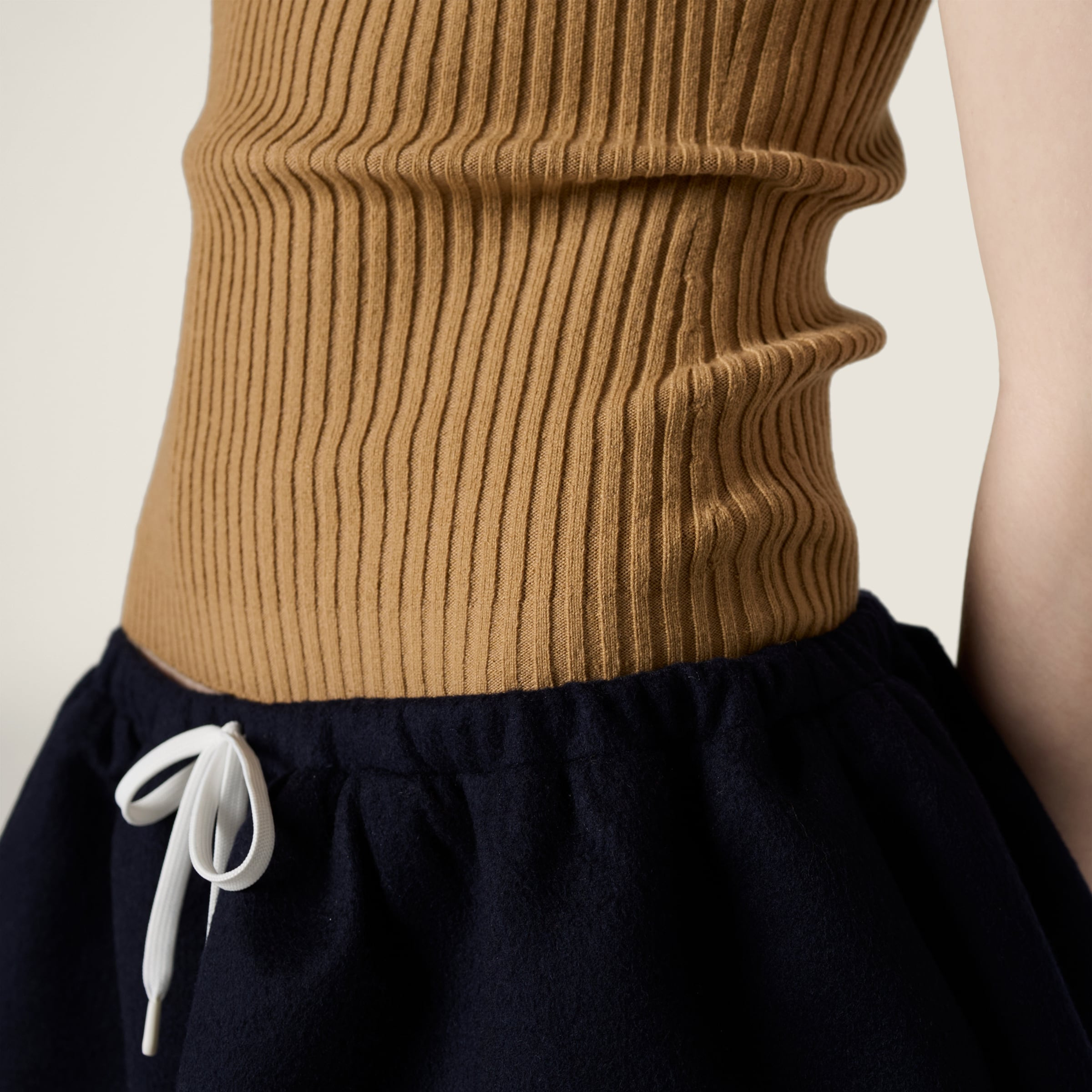 Ribbed knit cashmere polo sweater - 5