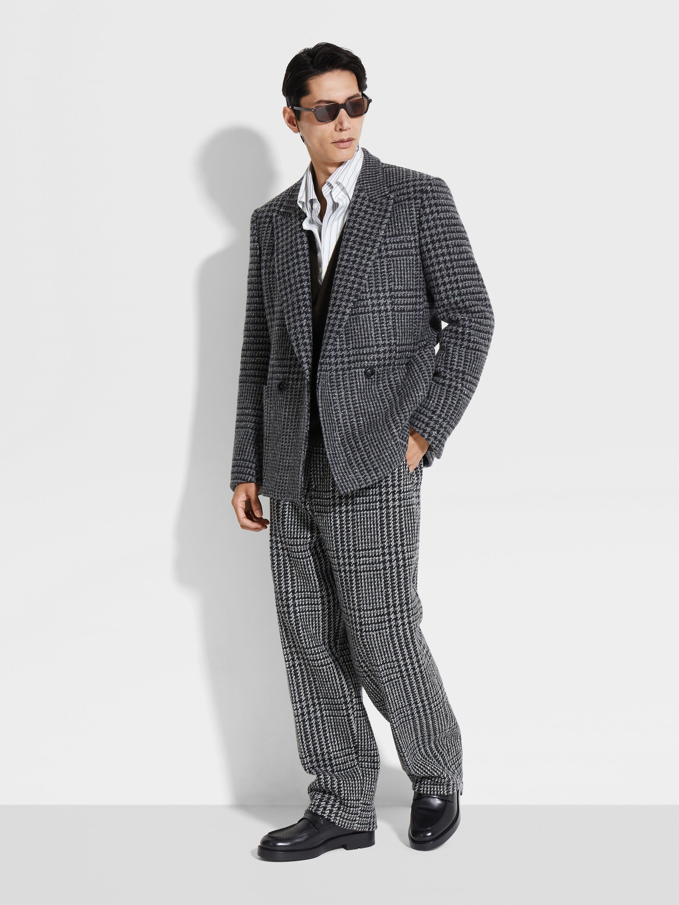 GREY AND BLACK WOOL AND CASHMERE JACKET - 2