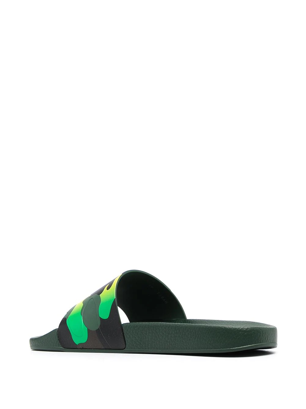 camouflage-print rubber slides - 3