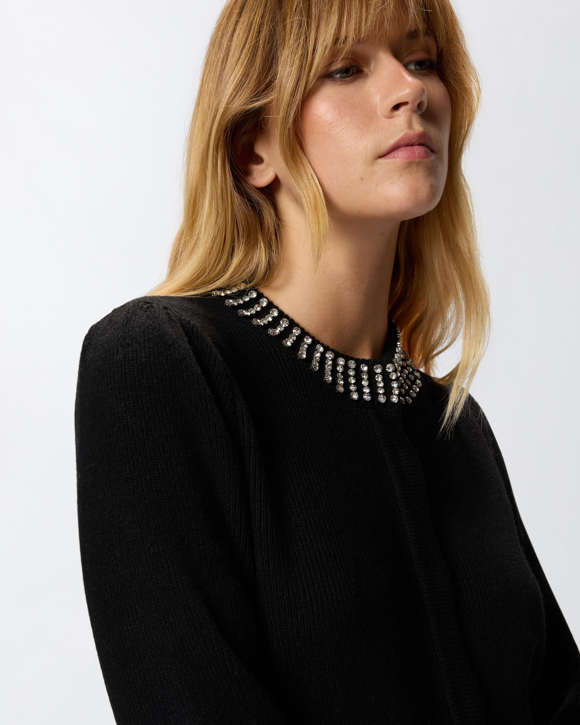ROUND-NECK CARDIGAN WITH RHINESTONES - 5