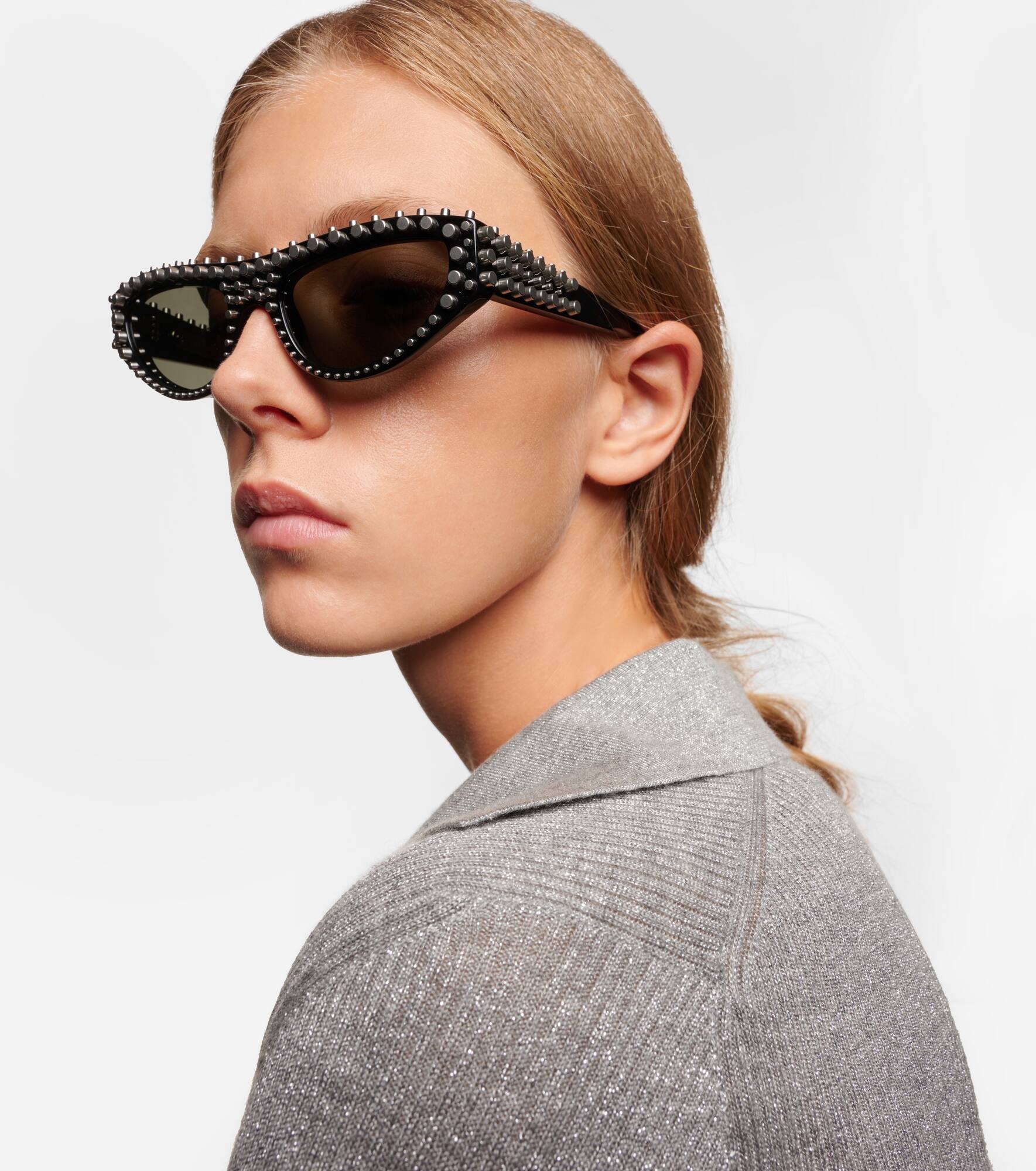 Studded cat-eye sunglasses - 6