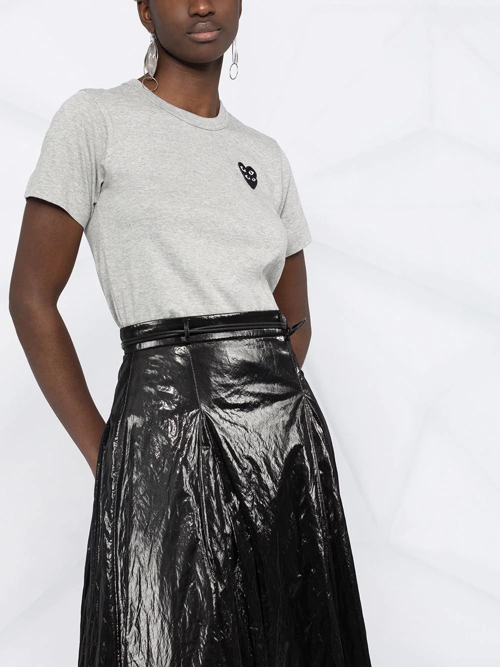 logo-embroidered short-sleeved t-shirt - 5