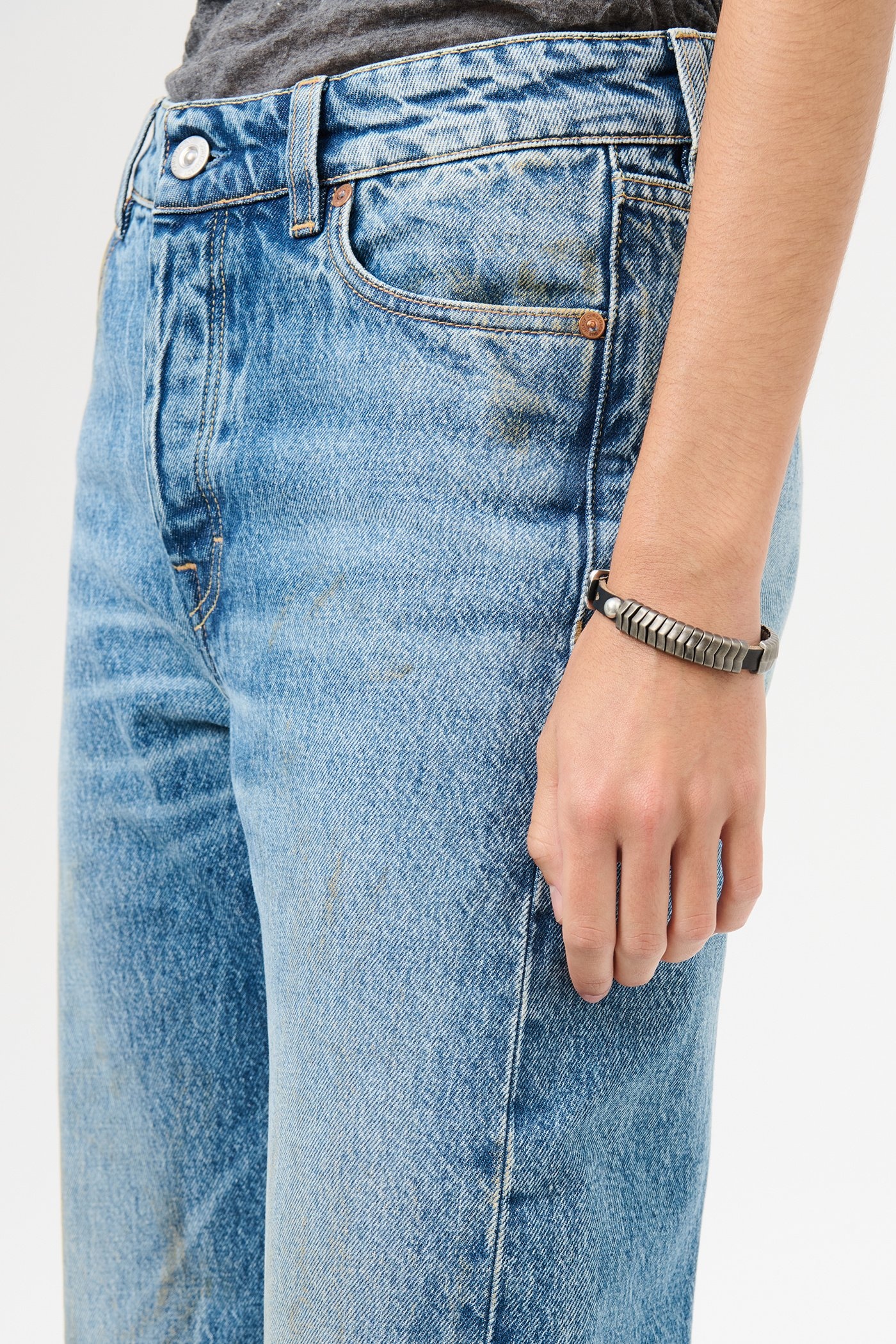 Spine Bracelet Black Chromexcel Leather - 5