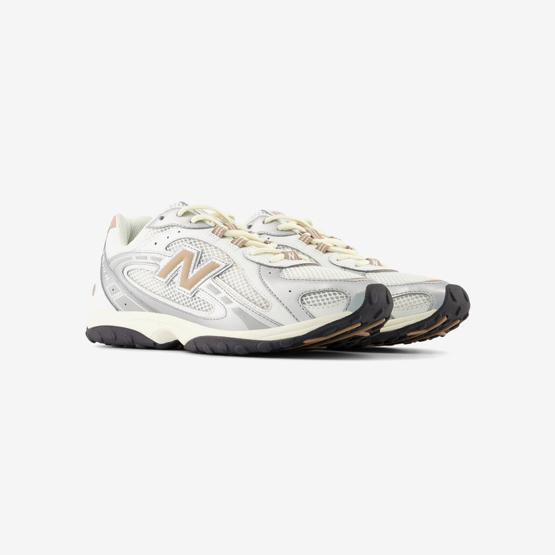 New Balance 204L outlook