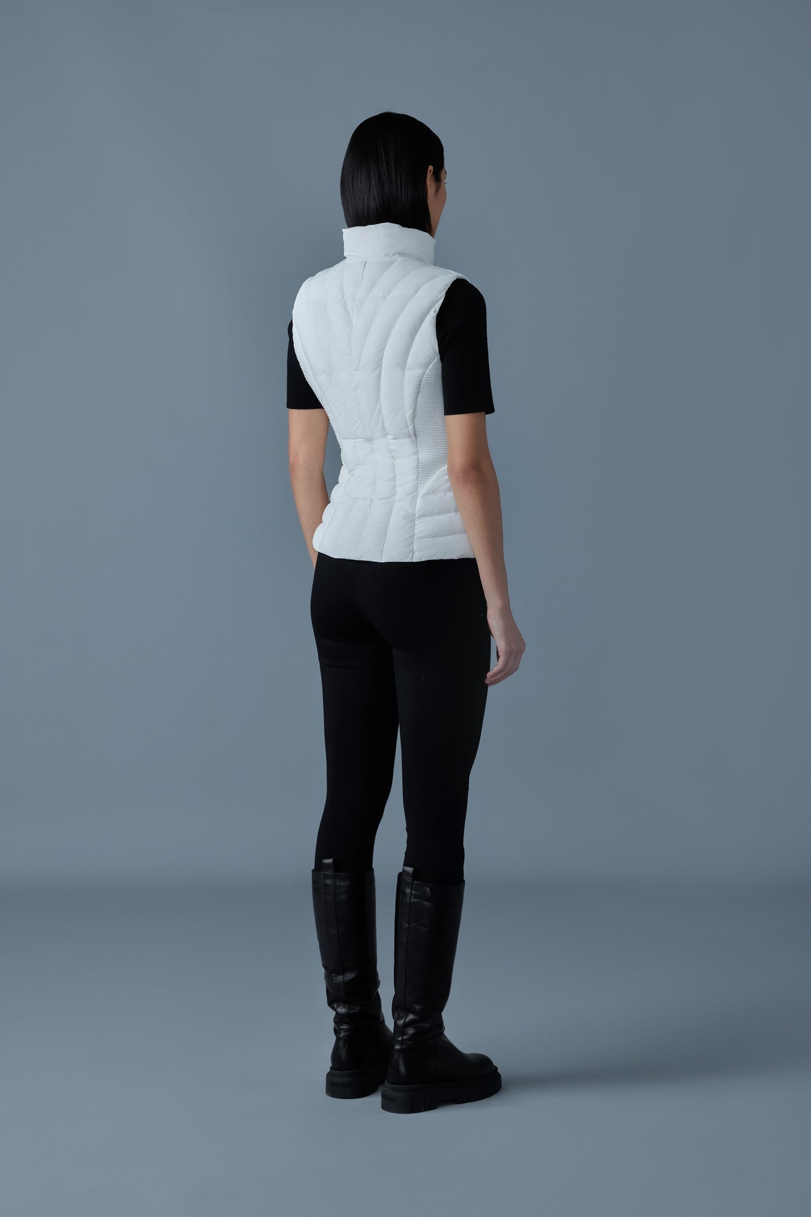 AURELIA Smocked detail light down vest - 4