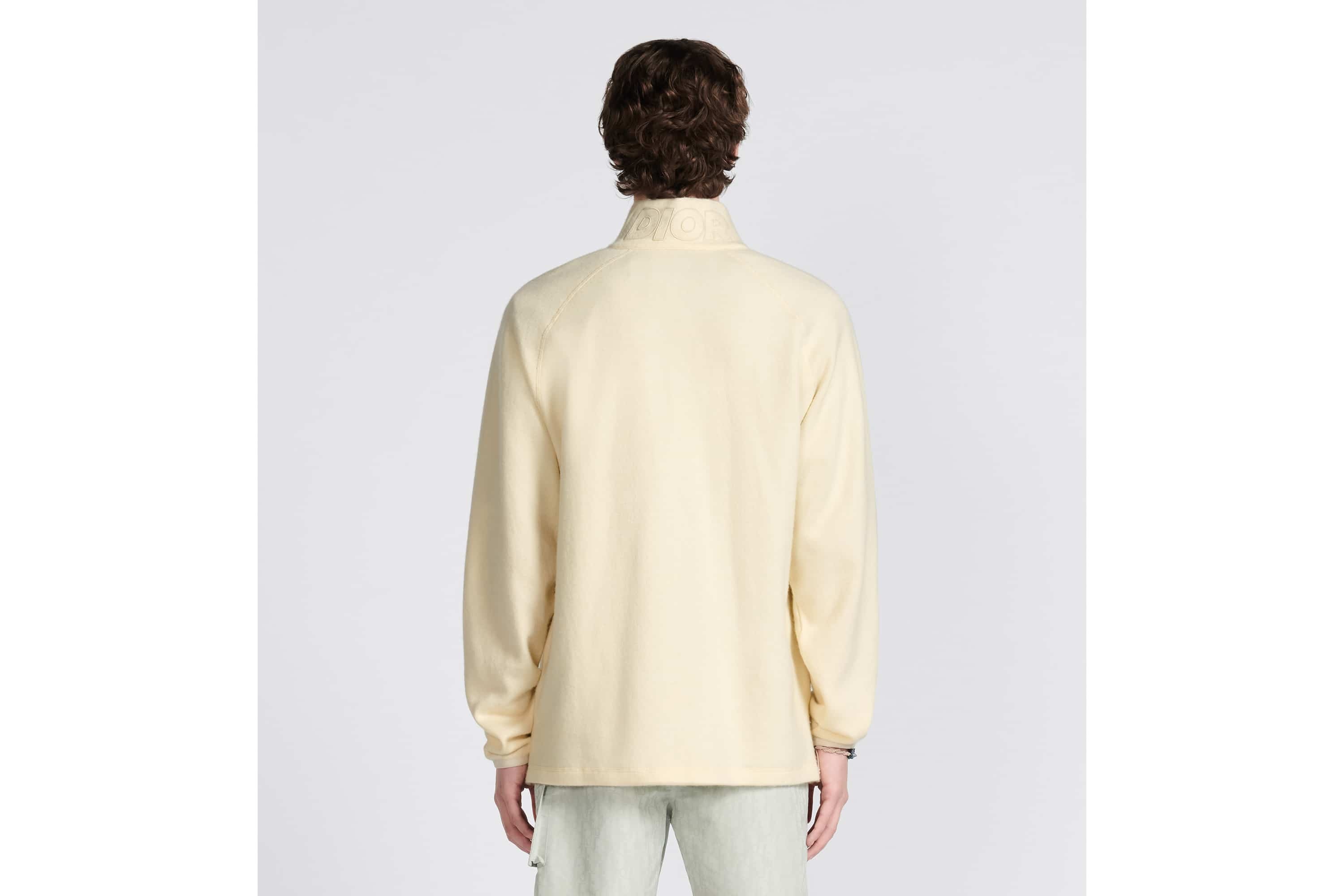 Long-Sleeved Polo Shirt - 7