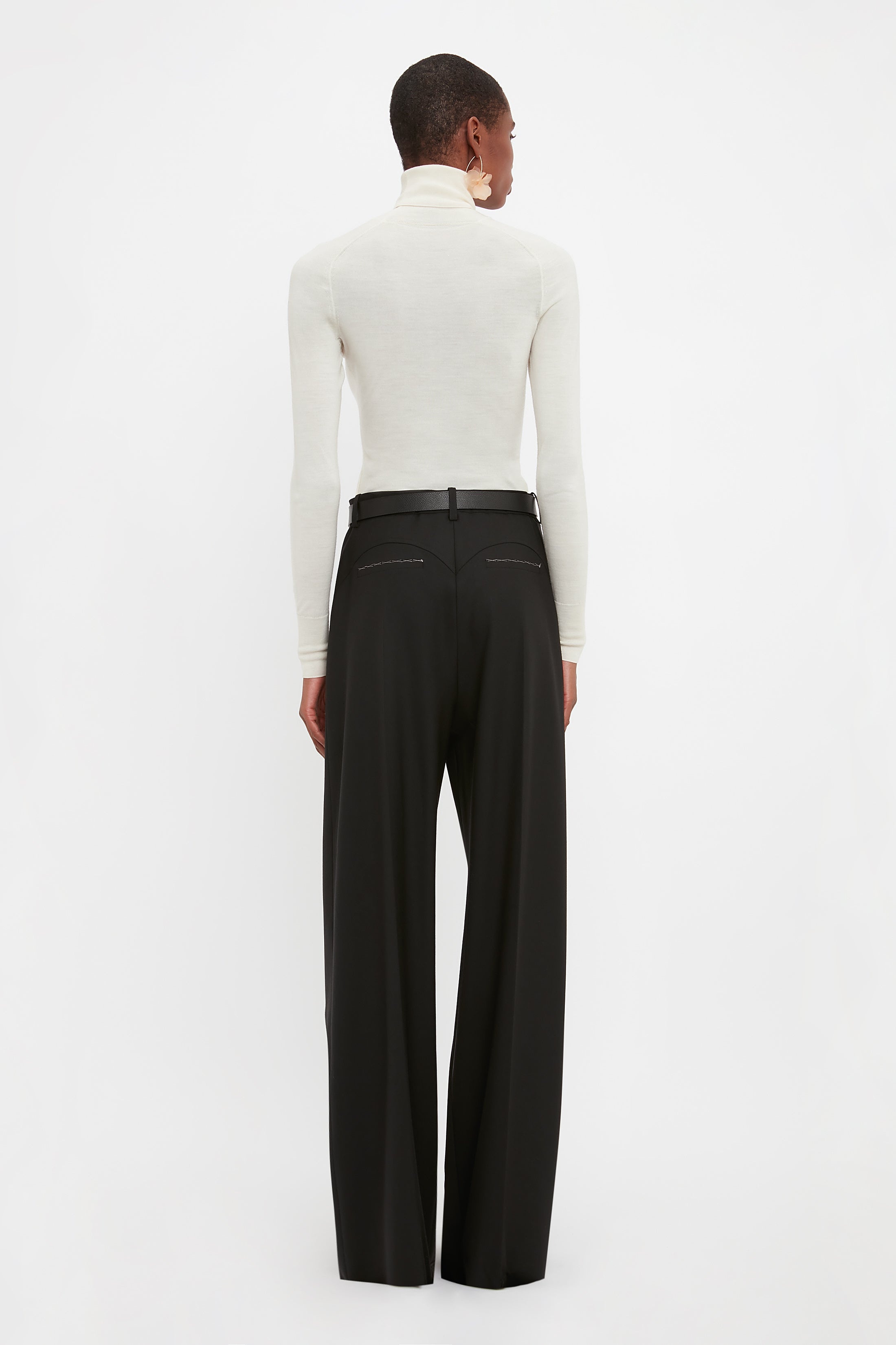 Wide Leg Trouser In Black - 4