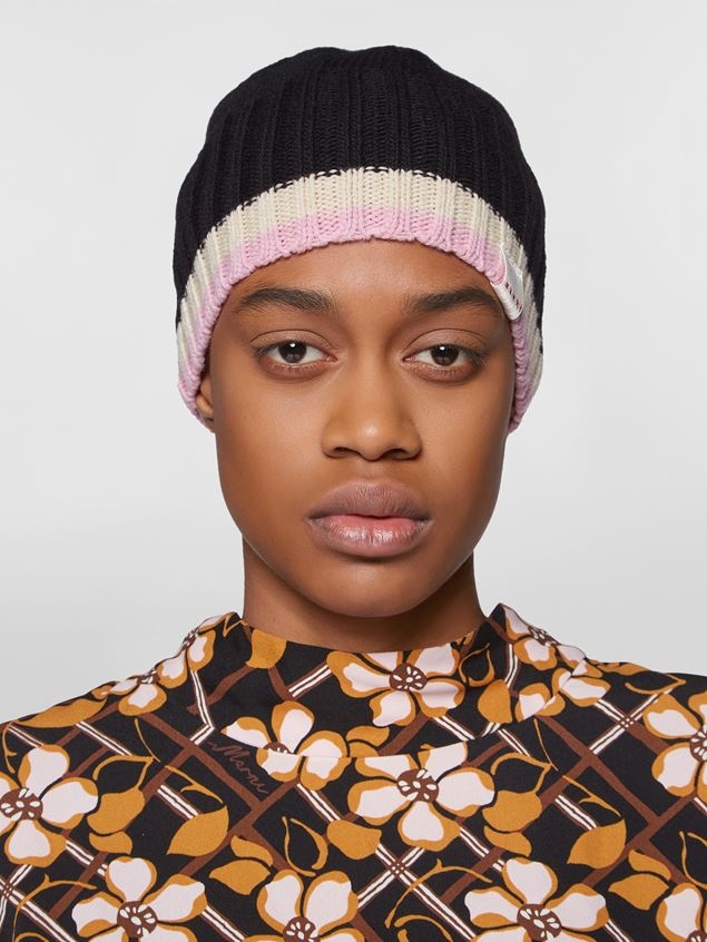 BLACK VIRGIN WOOL RIBBED BEANIE - 2